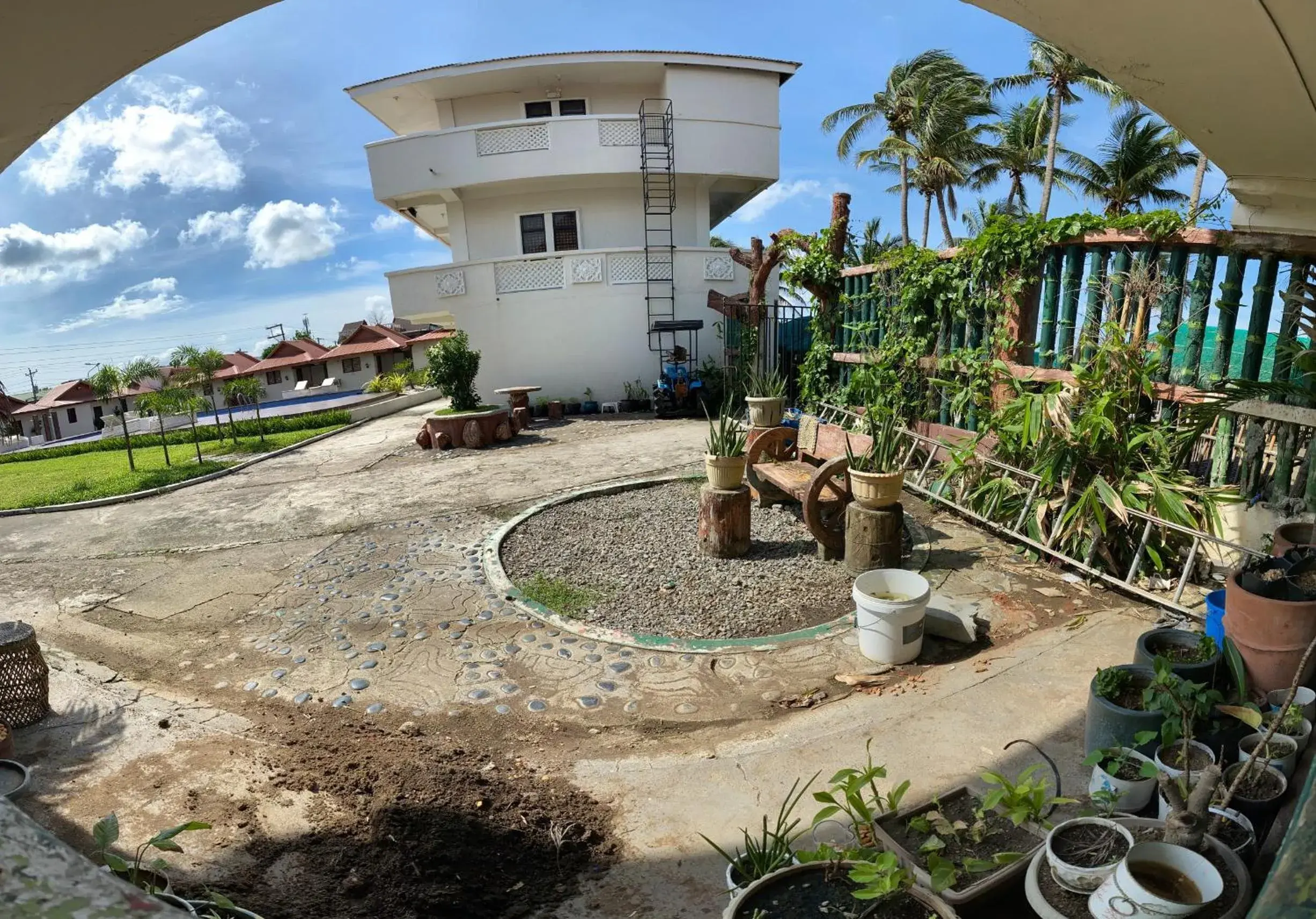 Property building in Shoreland Beach Resort by Cocotel Property building in Shoreland Beach Resort by Cocotel