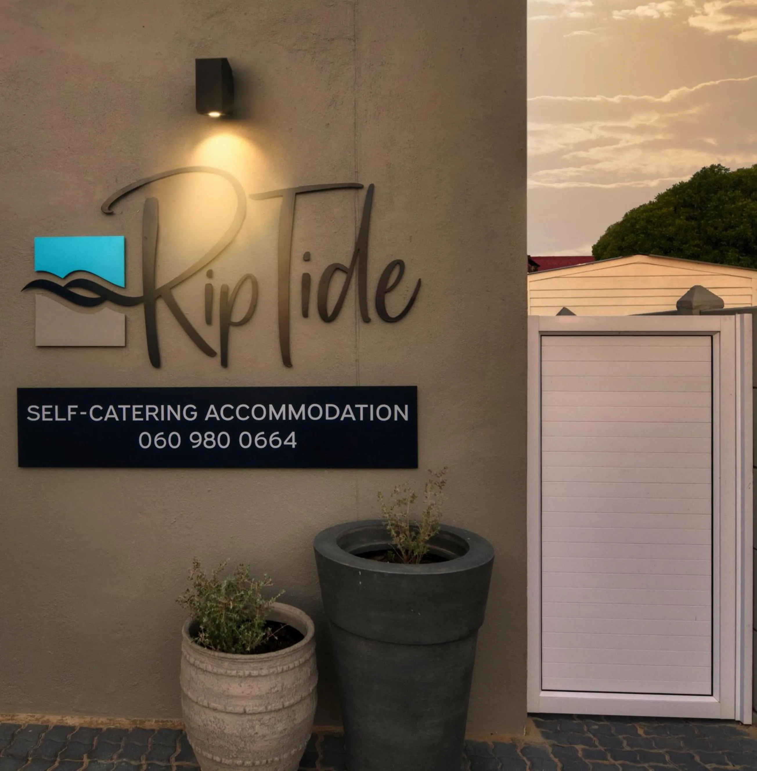 RipTide Apartment on 28 Main Road Struisbaai