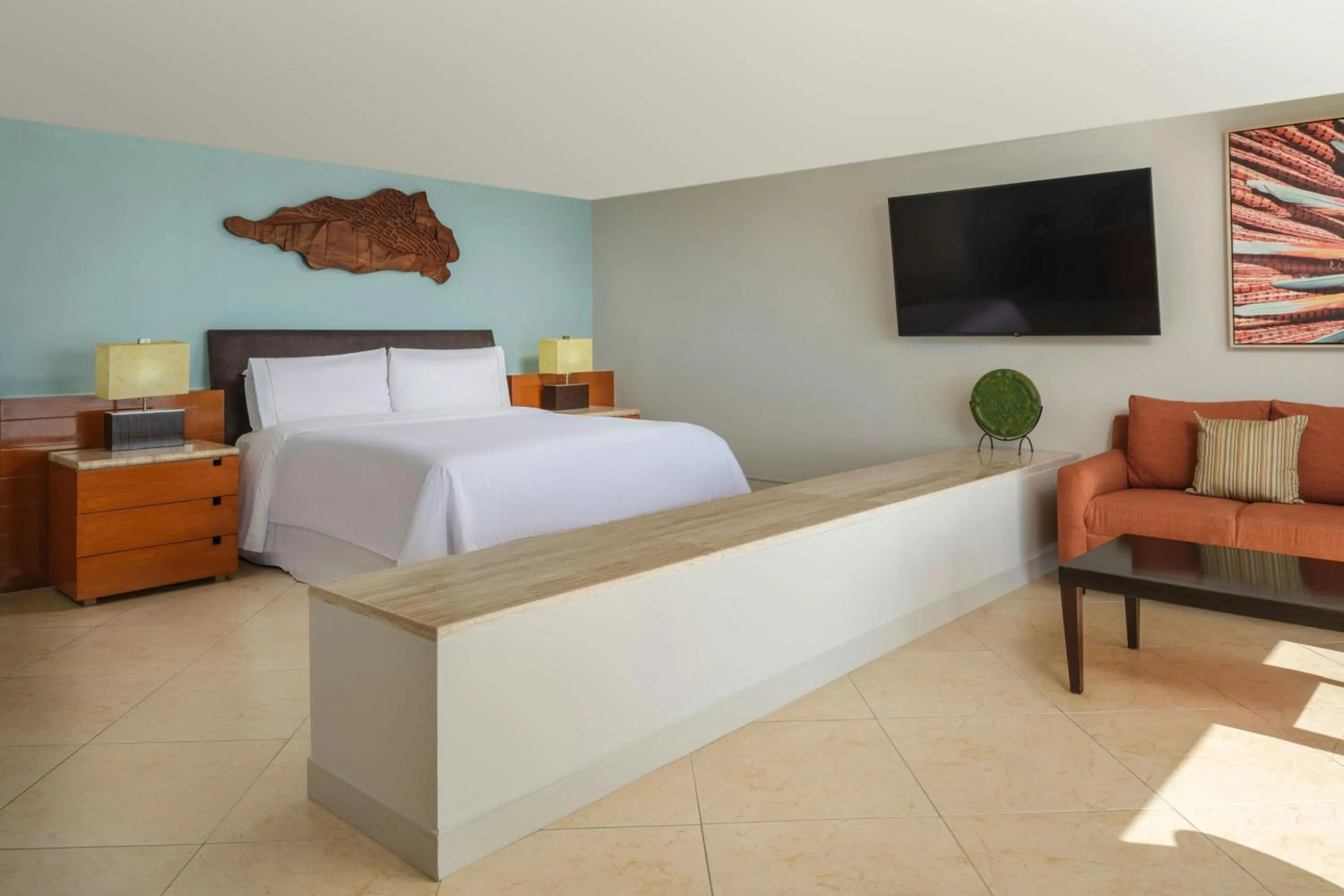 Bedroom, Bed in The Westin Resort & Spa Cancun