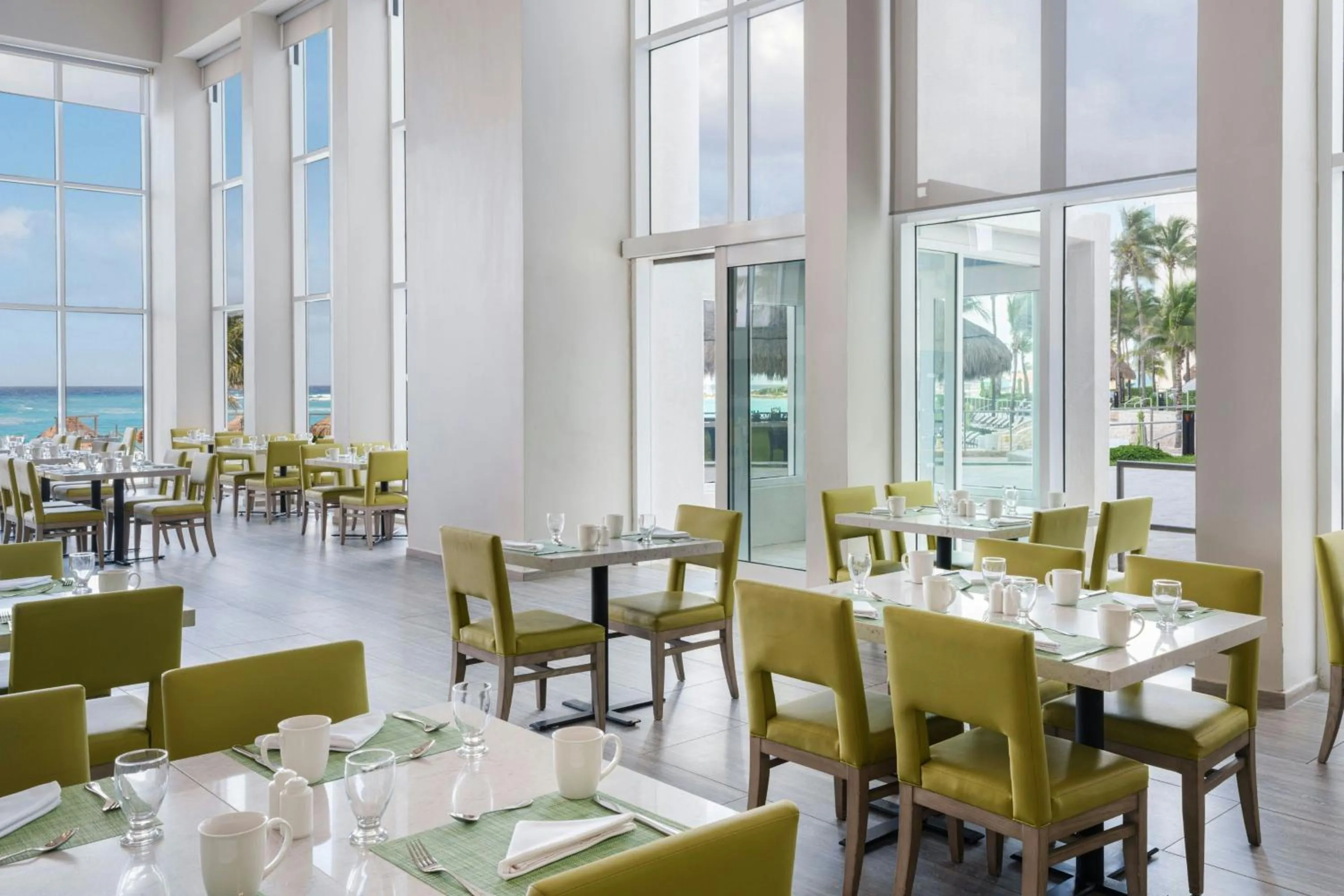 Kitchen or kitchenette in The Westin Resort & Spa Cancun