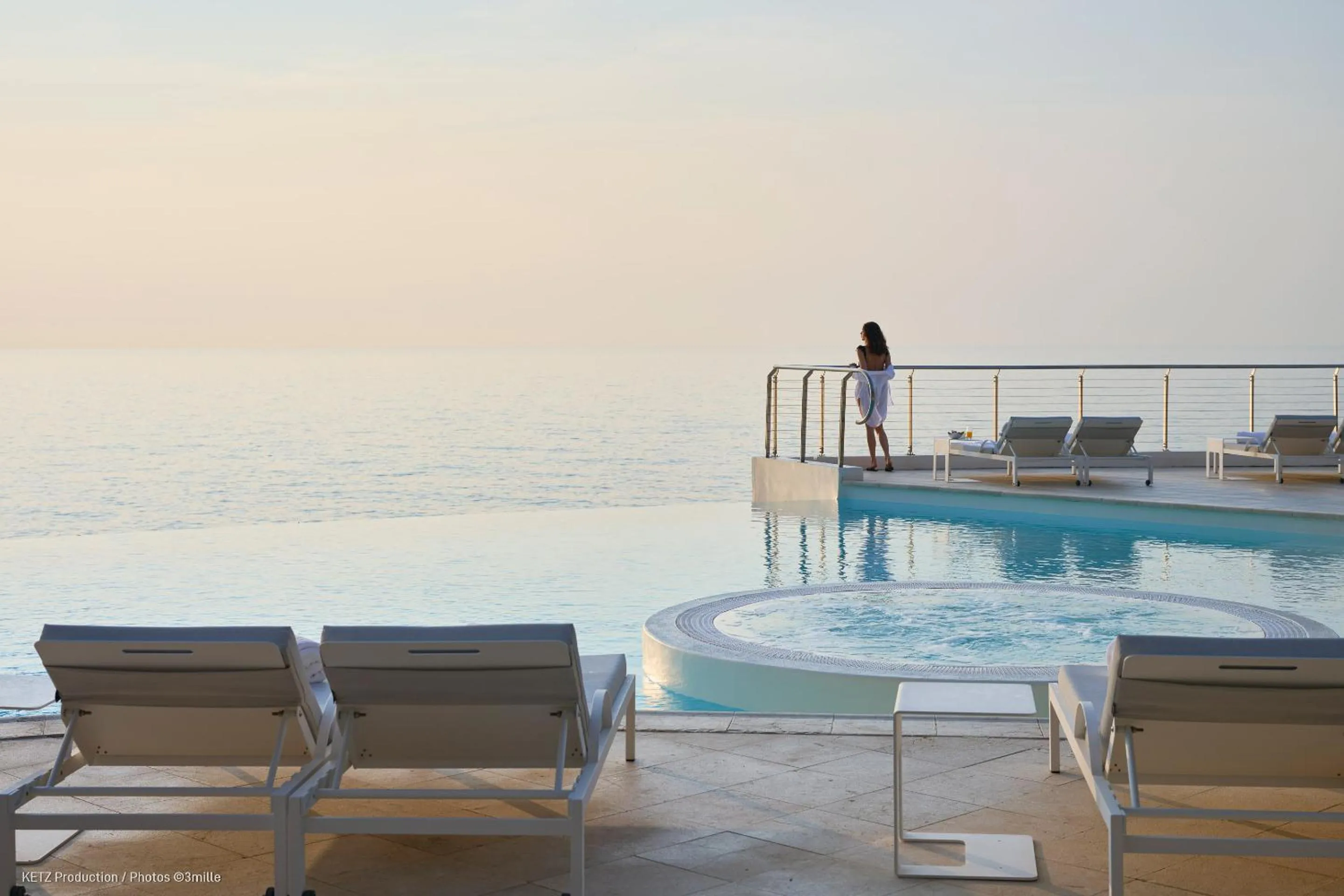 Pool view in Hotel Cap Estel