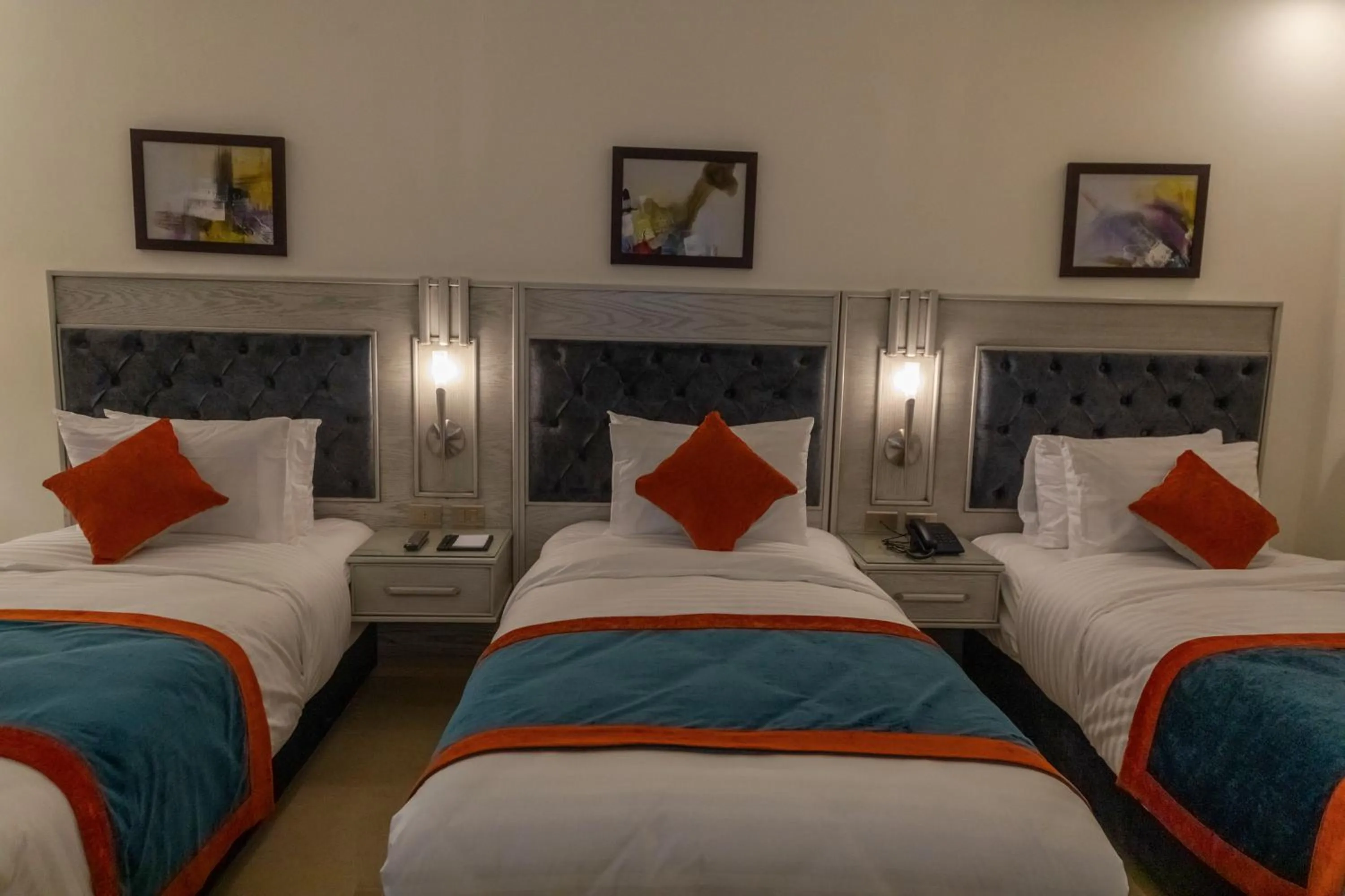 Bedroom, Bed in Petra Canyon Hotel