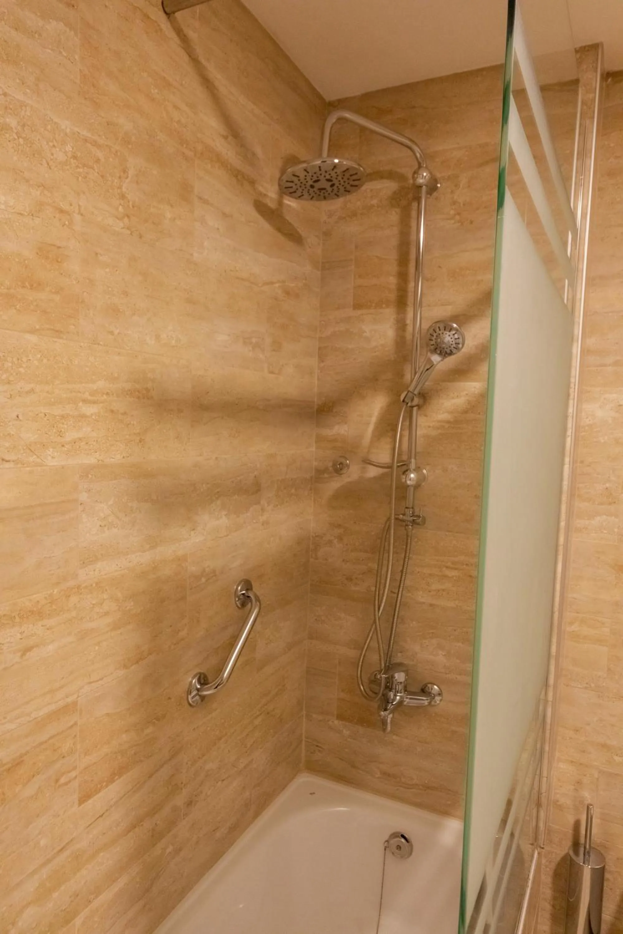 Shower in Petra Canyon Hotel