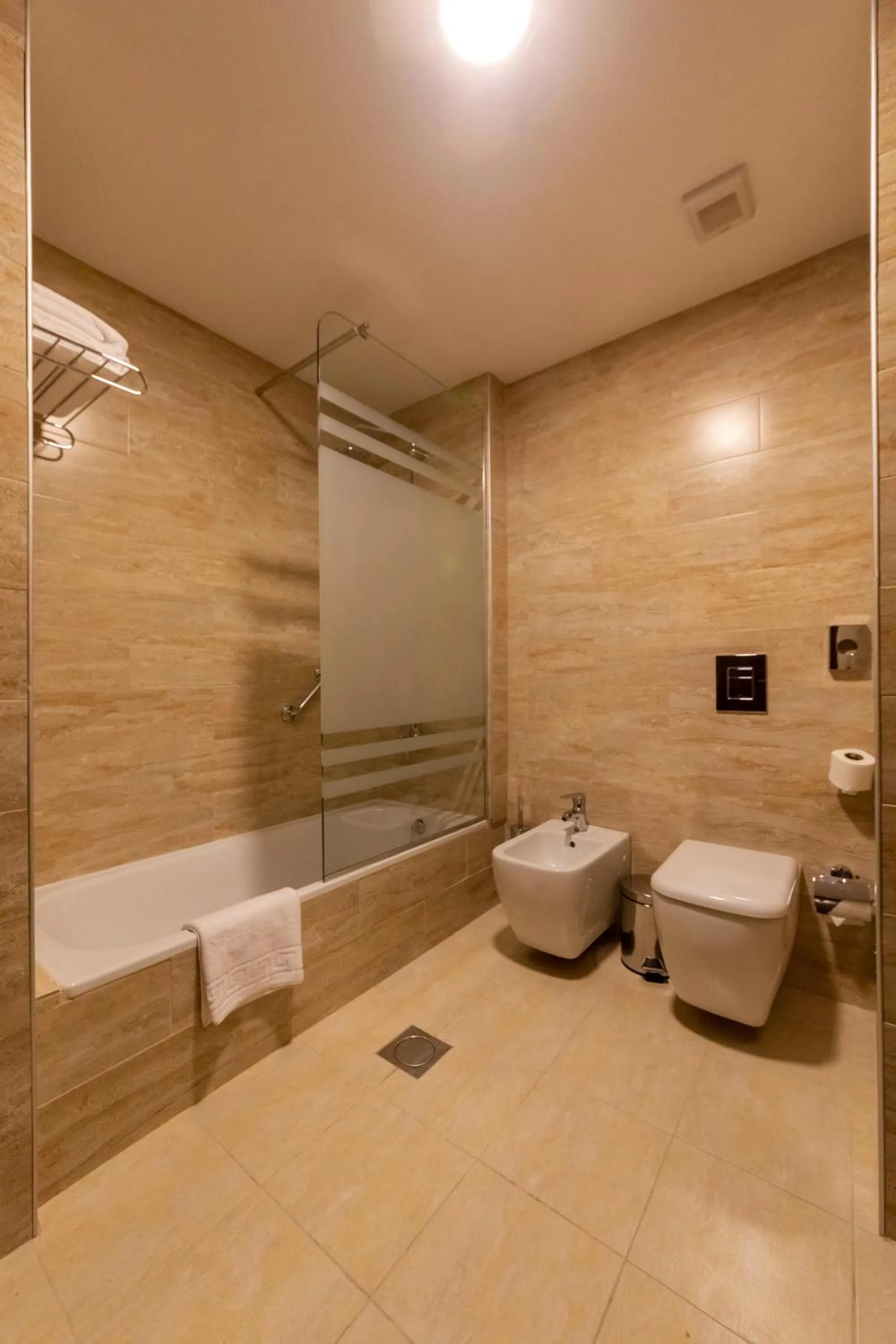 Shower in Petra Canyon Hotel