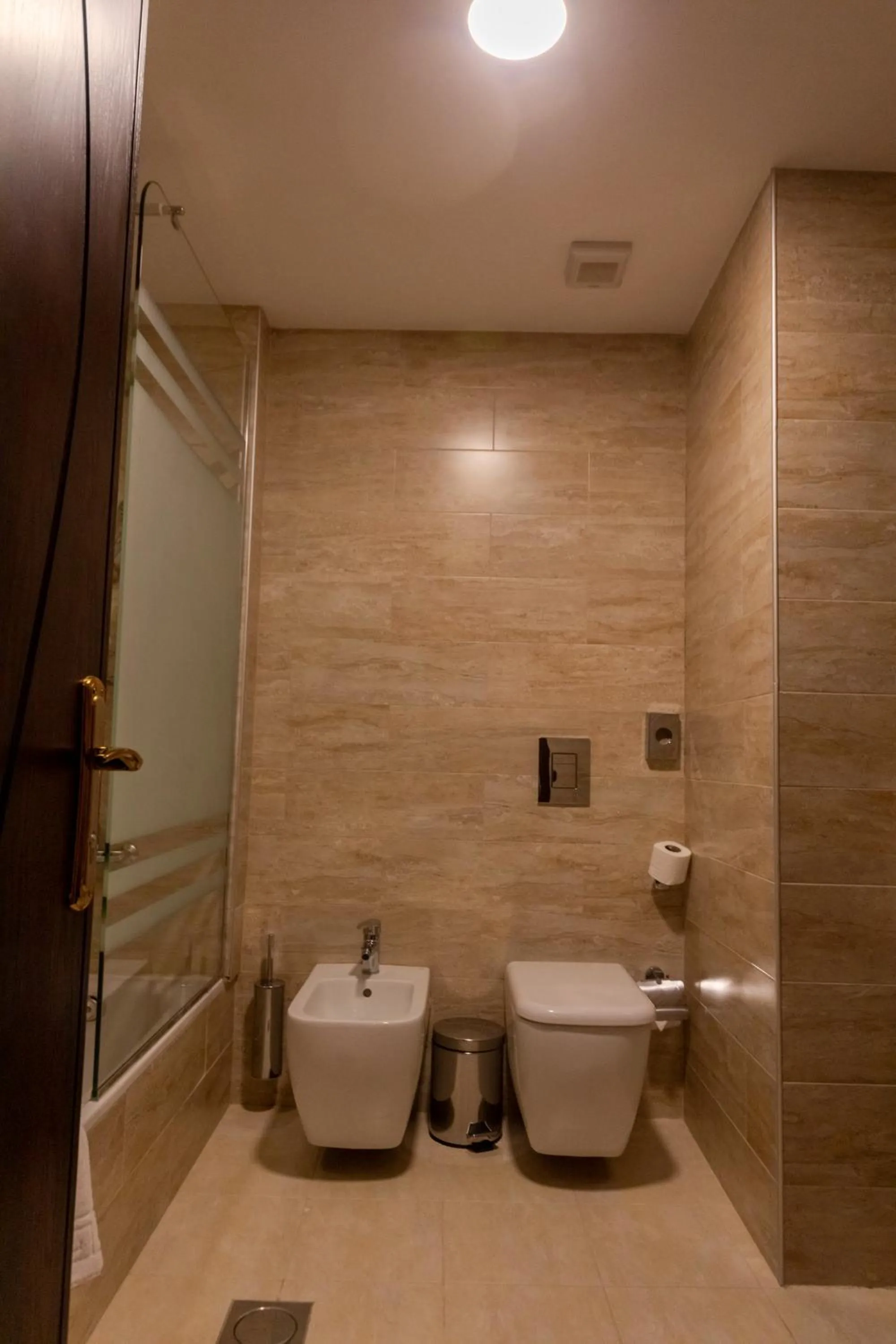 Toilet in Petra Canyon Hotel