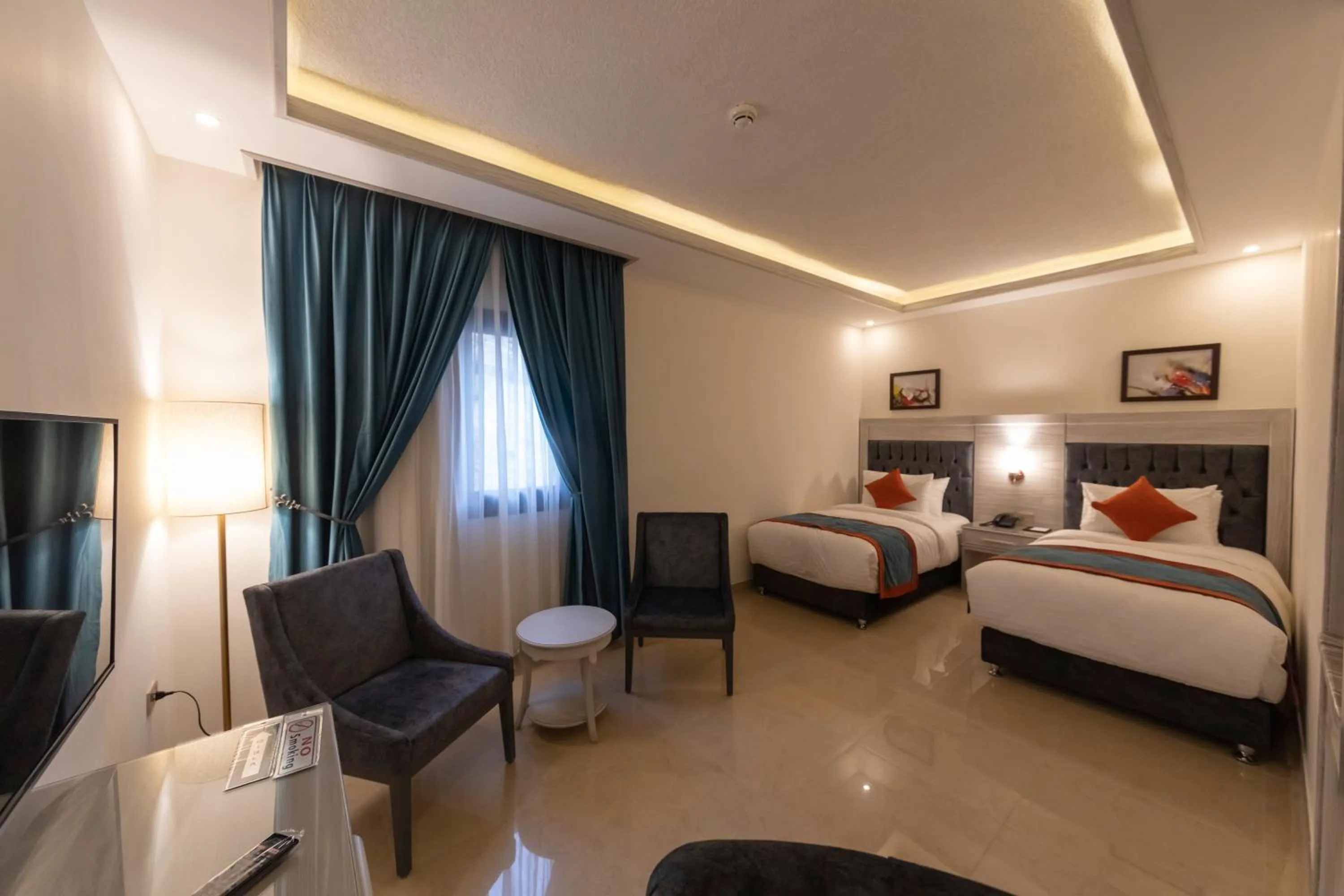 Bedroom, Bed in Petra Canyon Hotel