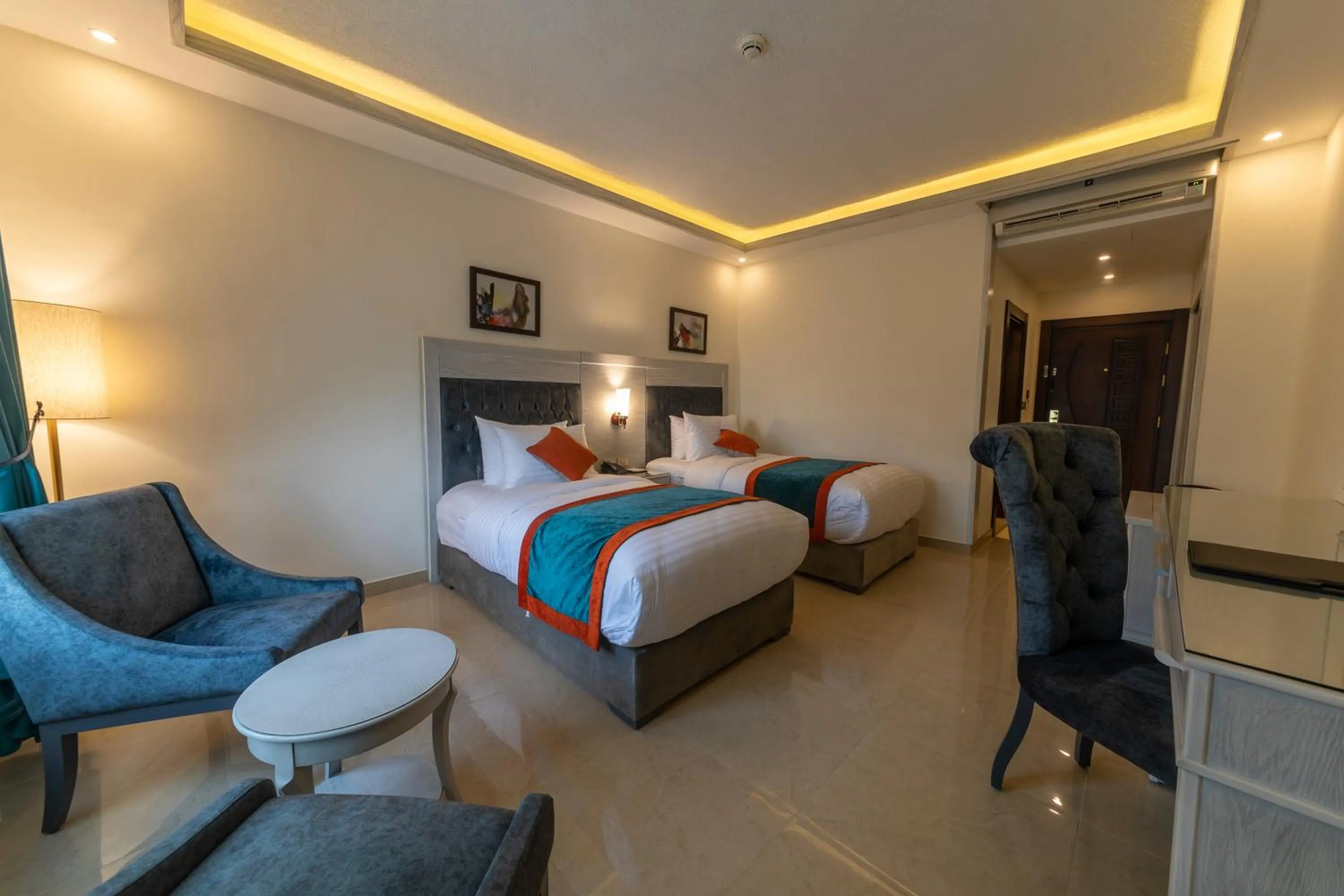 Bed in Petra Canyon Hotel