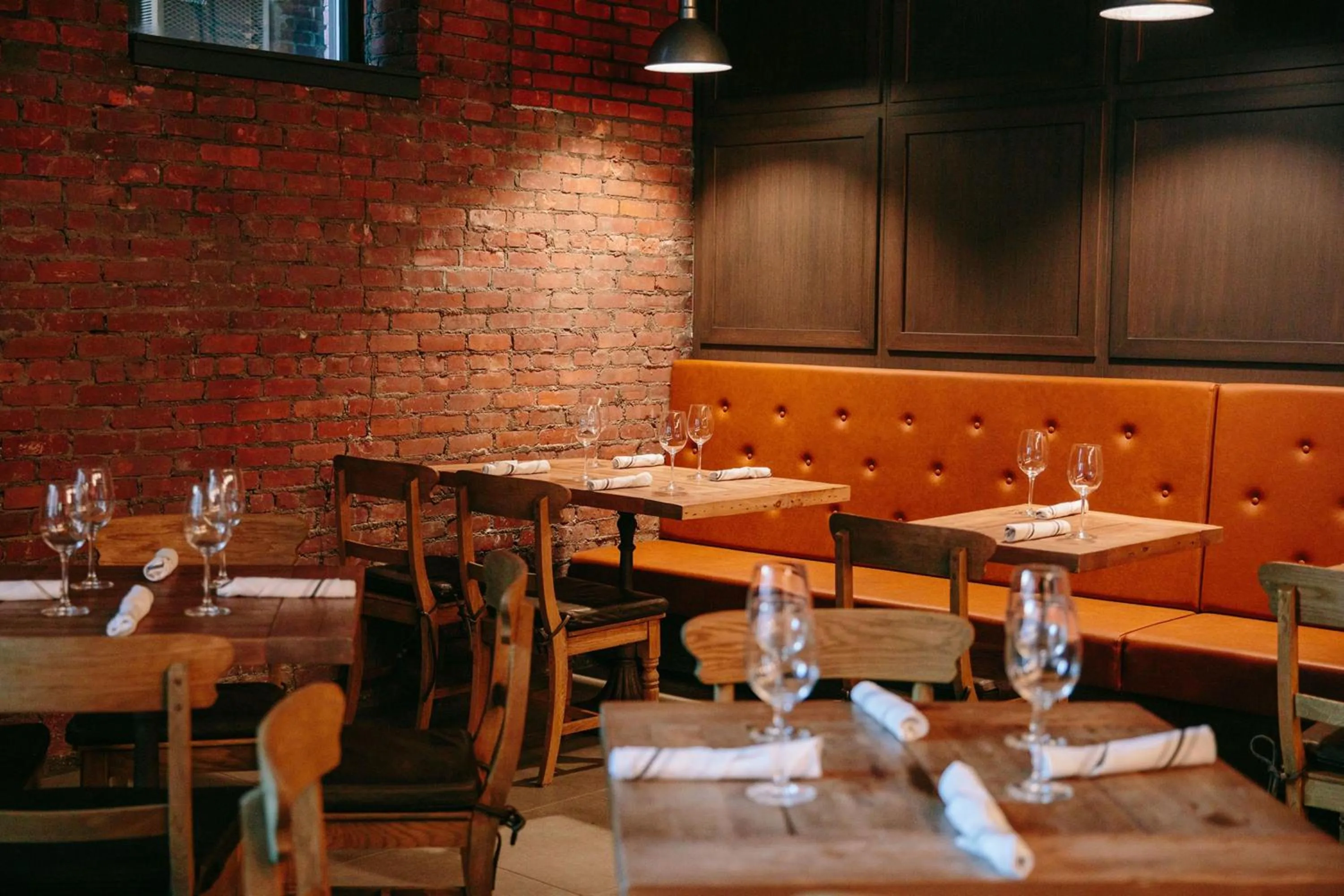 Restaurant/places to eat in Hotel Indigo Boston Garden by IHG