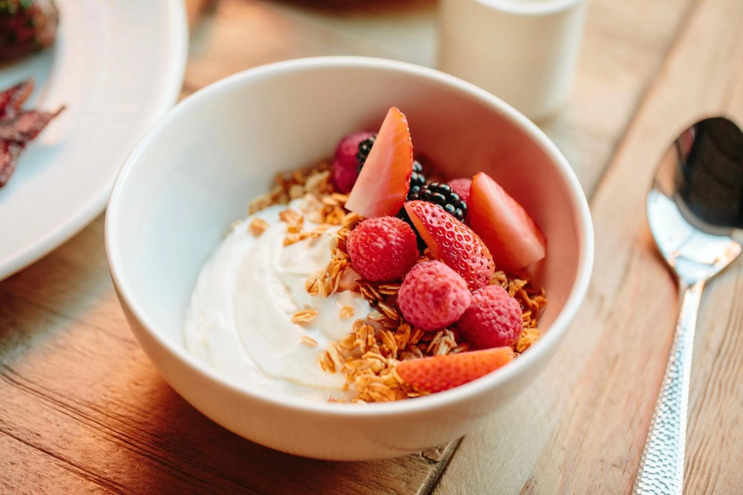 Restaurant/places to eat in Hotel Indigo Boston Garden by IHG