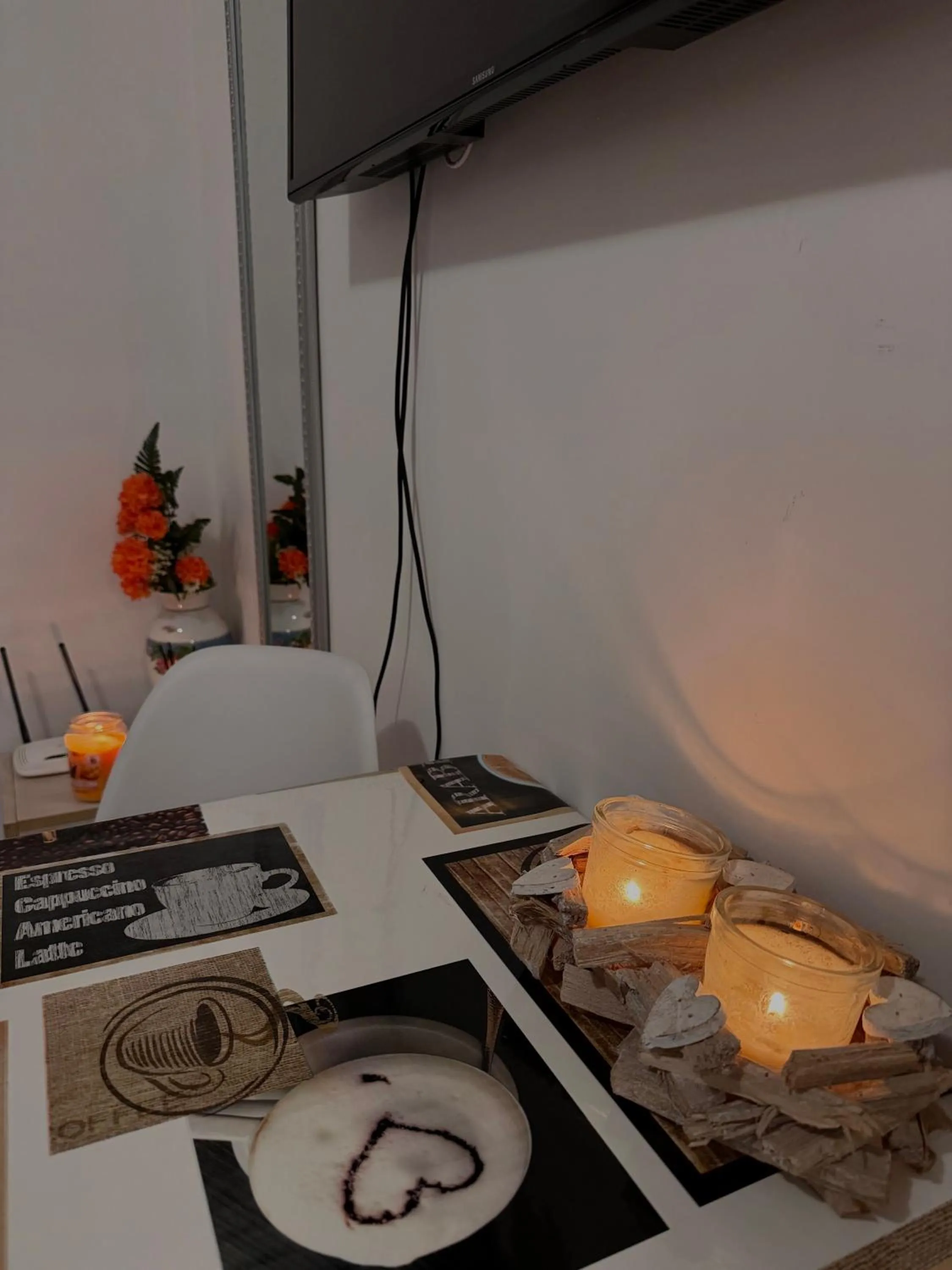 Camera dell' antico Arco Romano