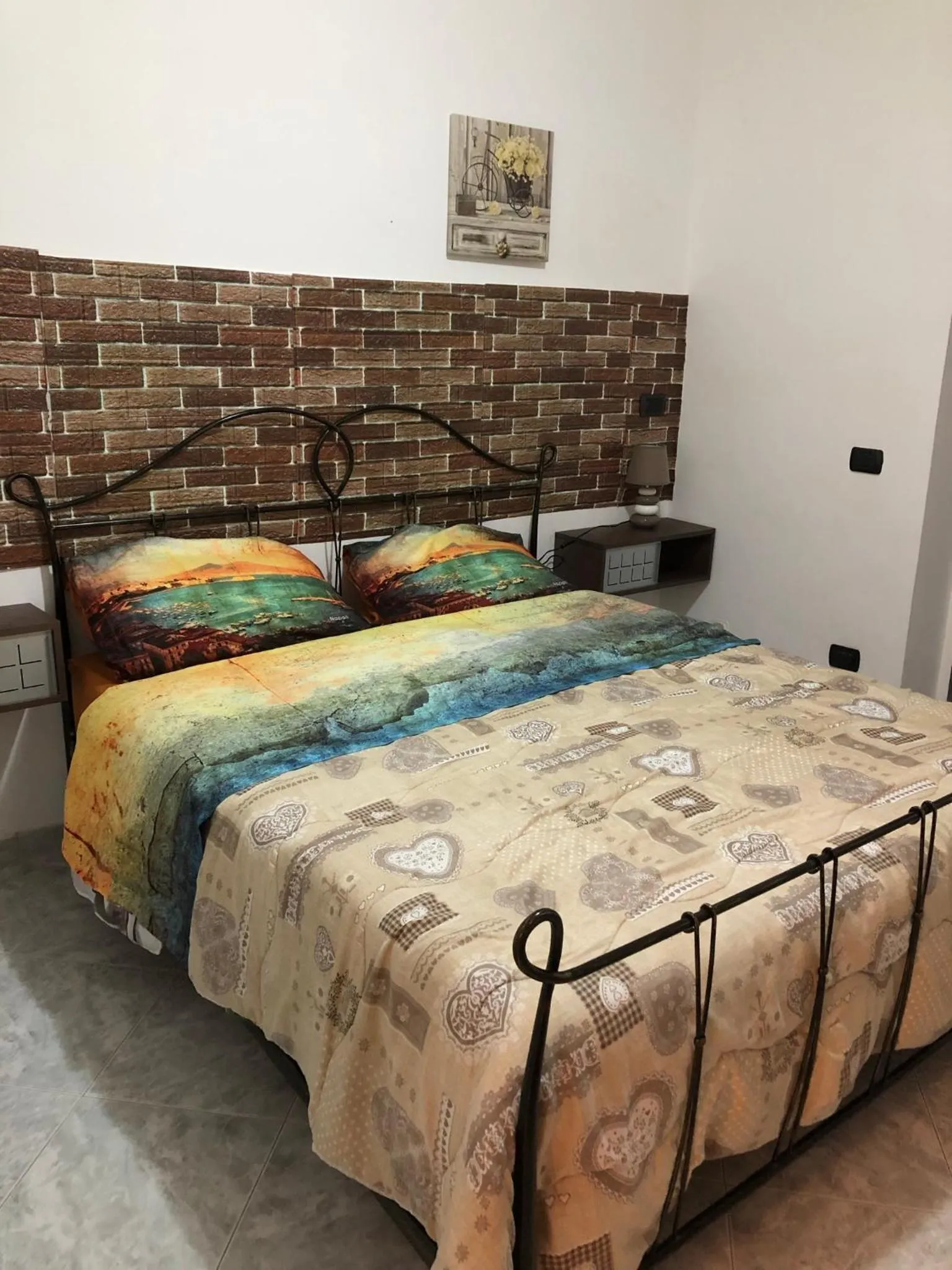 Camera dell' antico Arco Romano