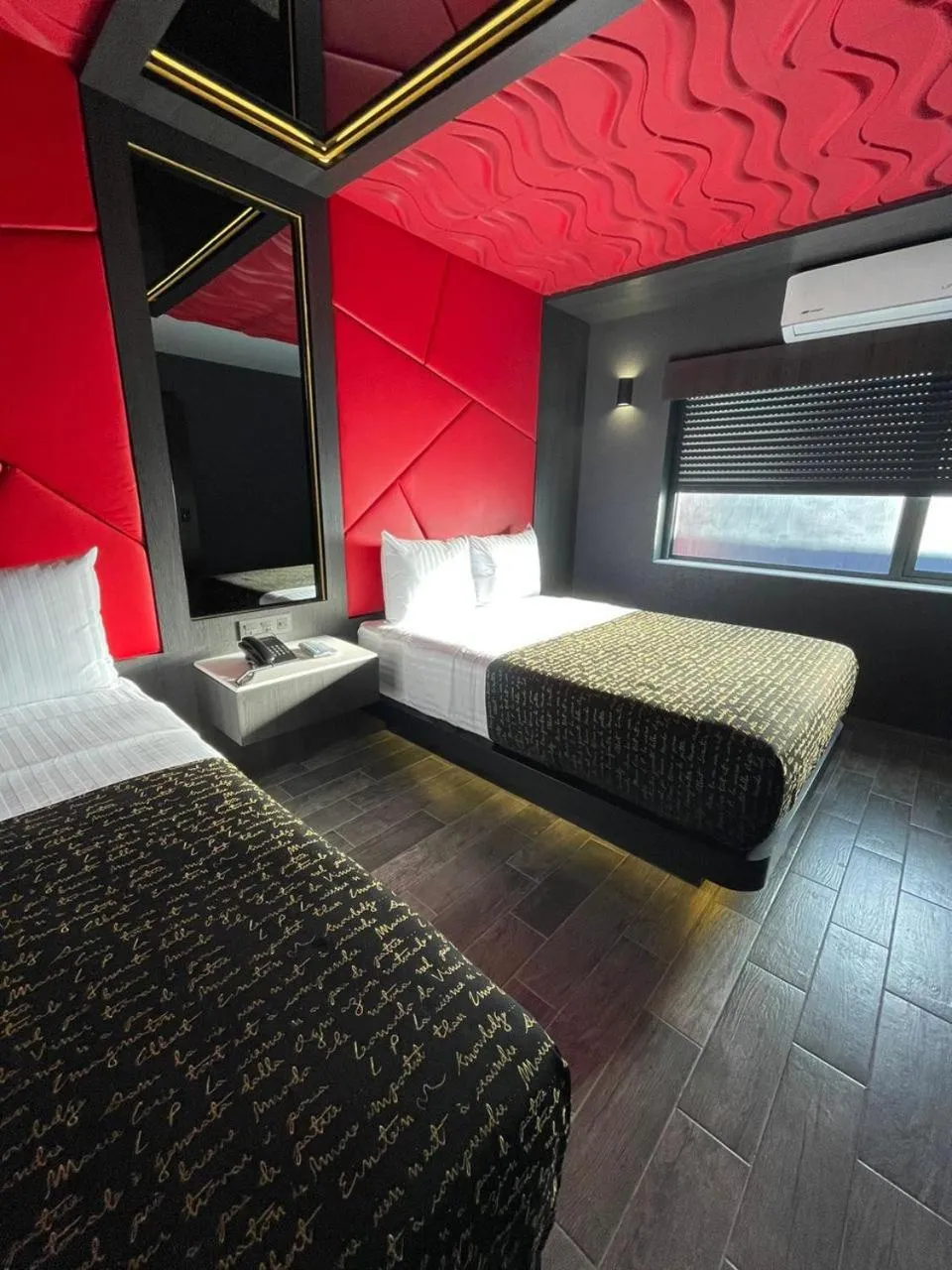 Bed in Hotel Passion Secrets Villas & Suites