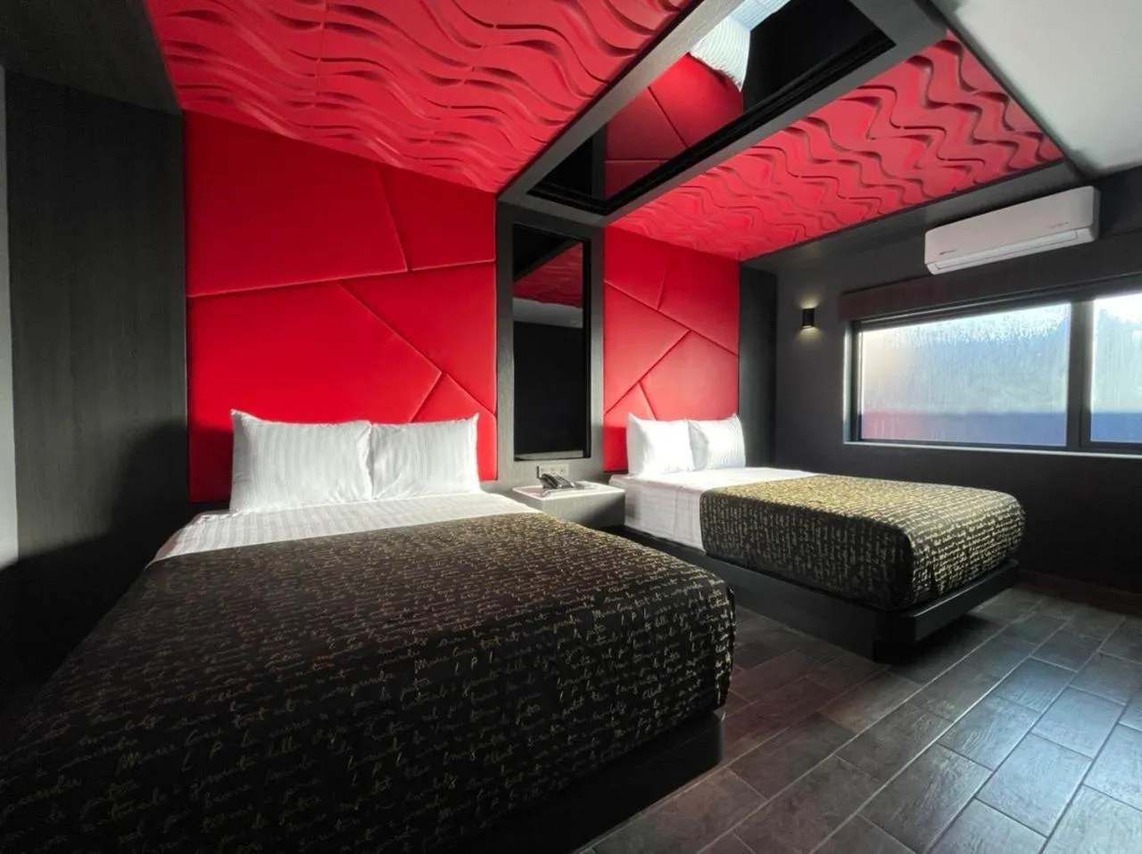 Photo of the whole room, Bed in Hotel Passion Secrets Villas & Suites