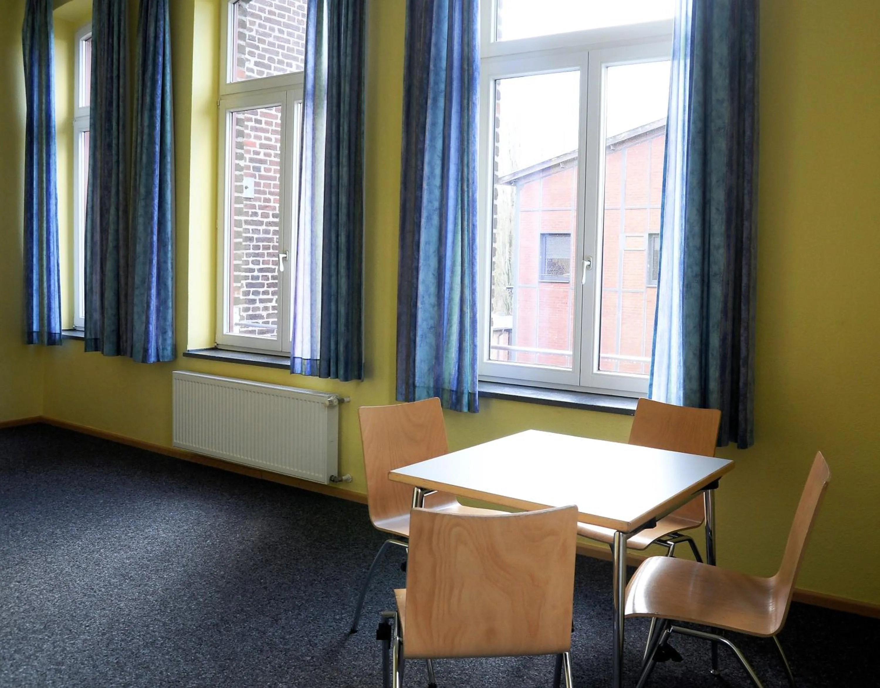 Photo of the whole room in Jugendherberge Duisburg Landschaftspark