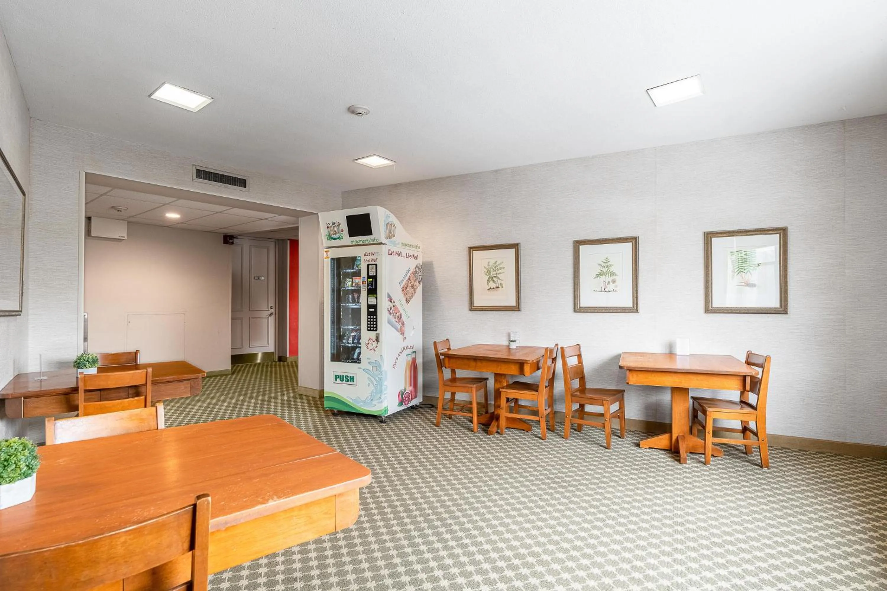 Dining area in Guest House on the Mount