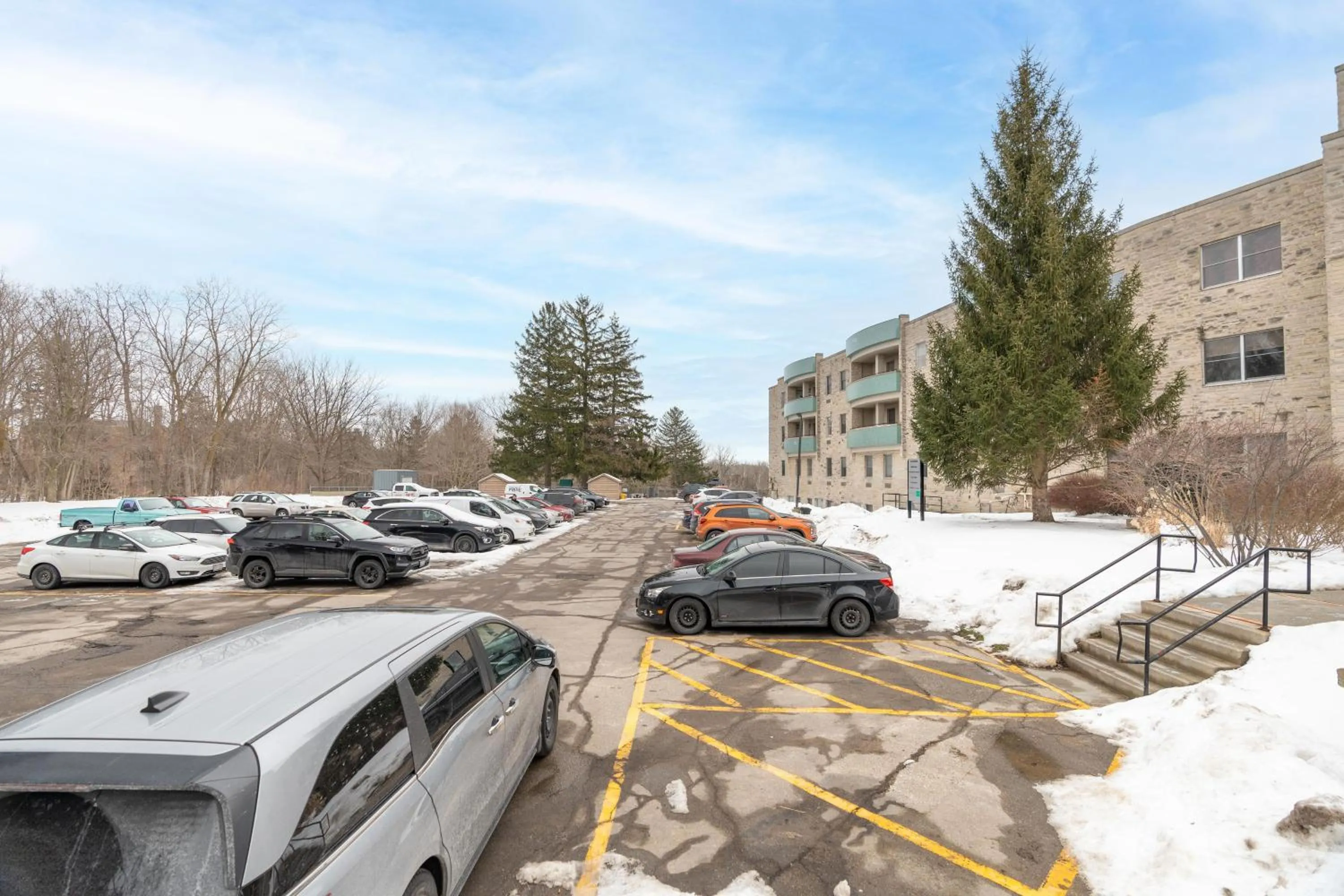 Parking in Guest House on the Mount
