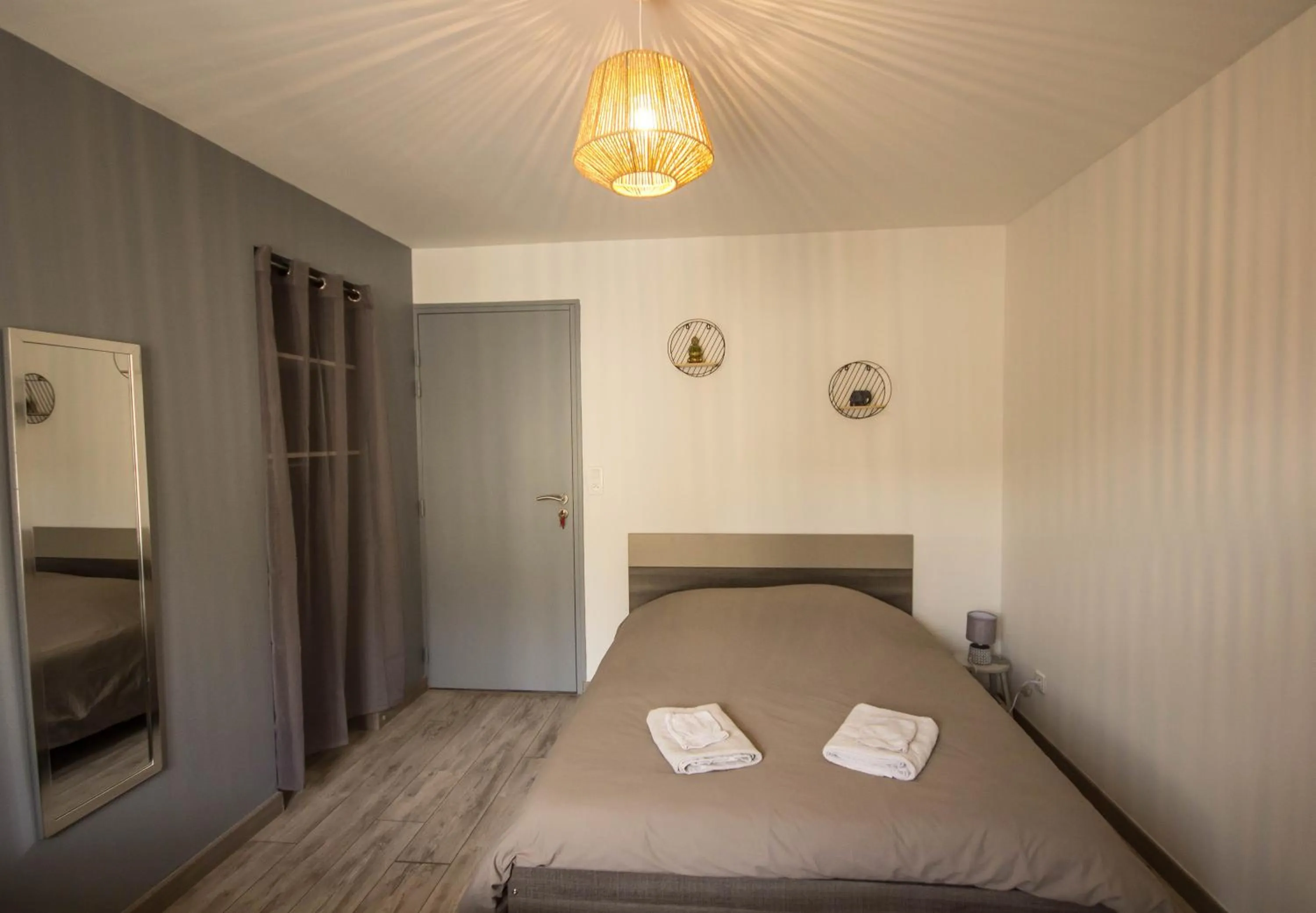 Bed in Les chambres touristique Juléa