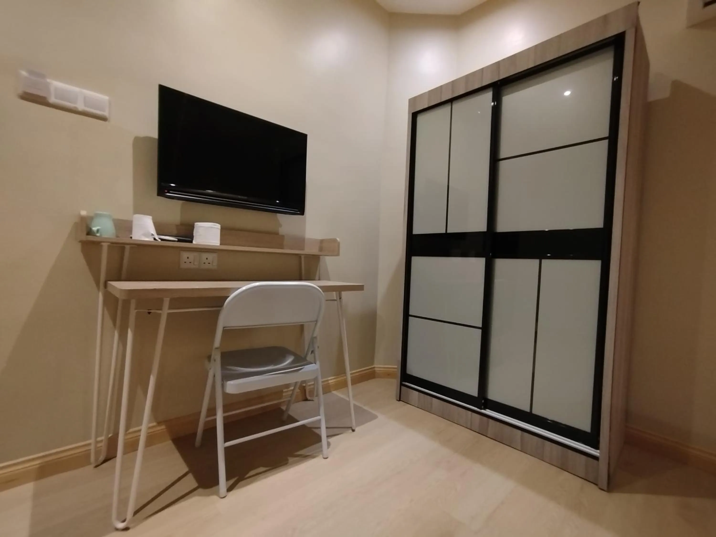 TV and multimedia in Mirani Hotel Ampang near Melawati Mall