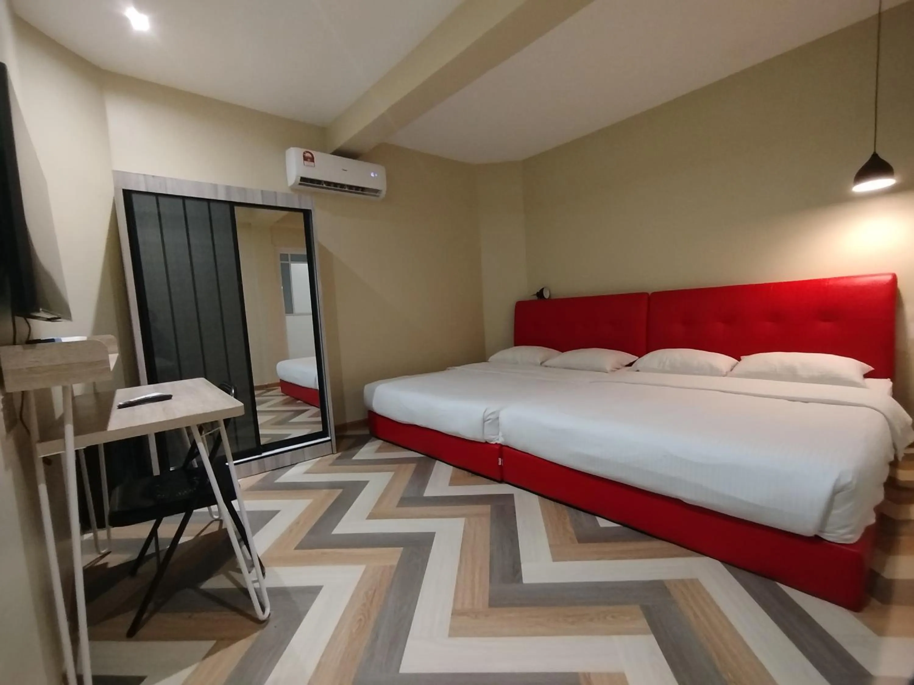 Bed in Mirani Hotel Ampang near Melawati Mall