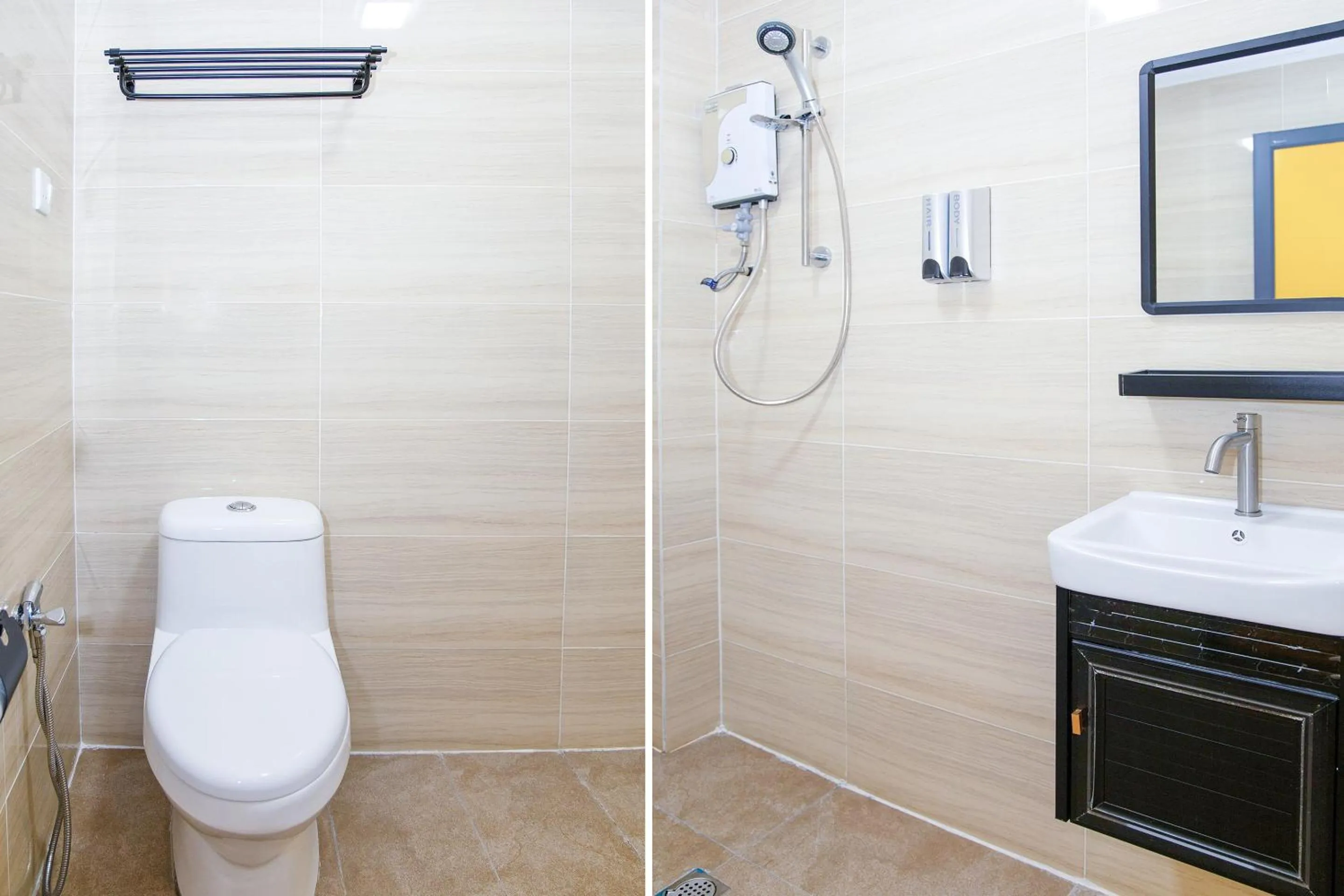 Bathroom in Capital O 90406 Mirani Hotel