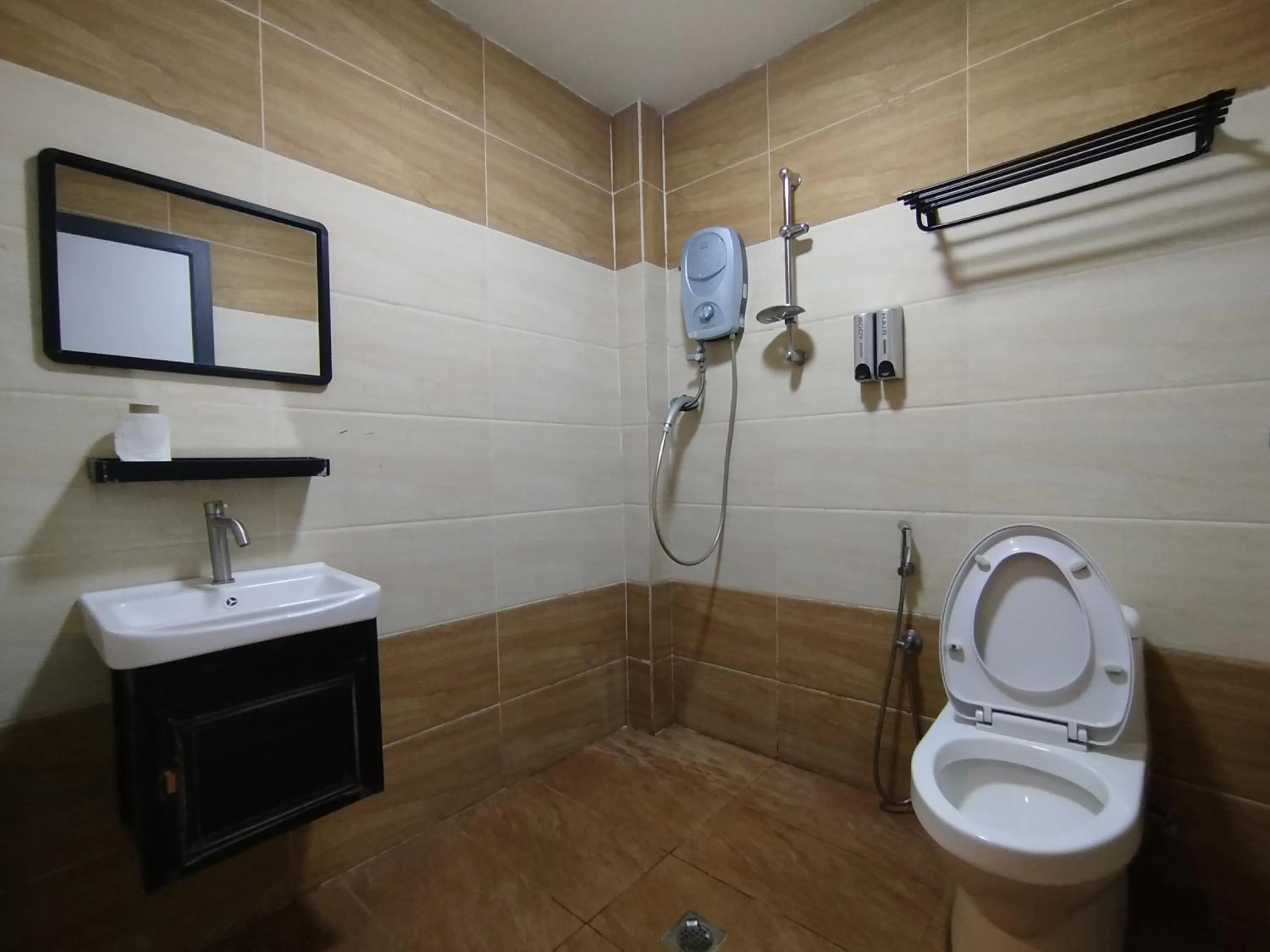 Shower in Mirani Hotel Ampang near Melawati Mall