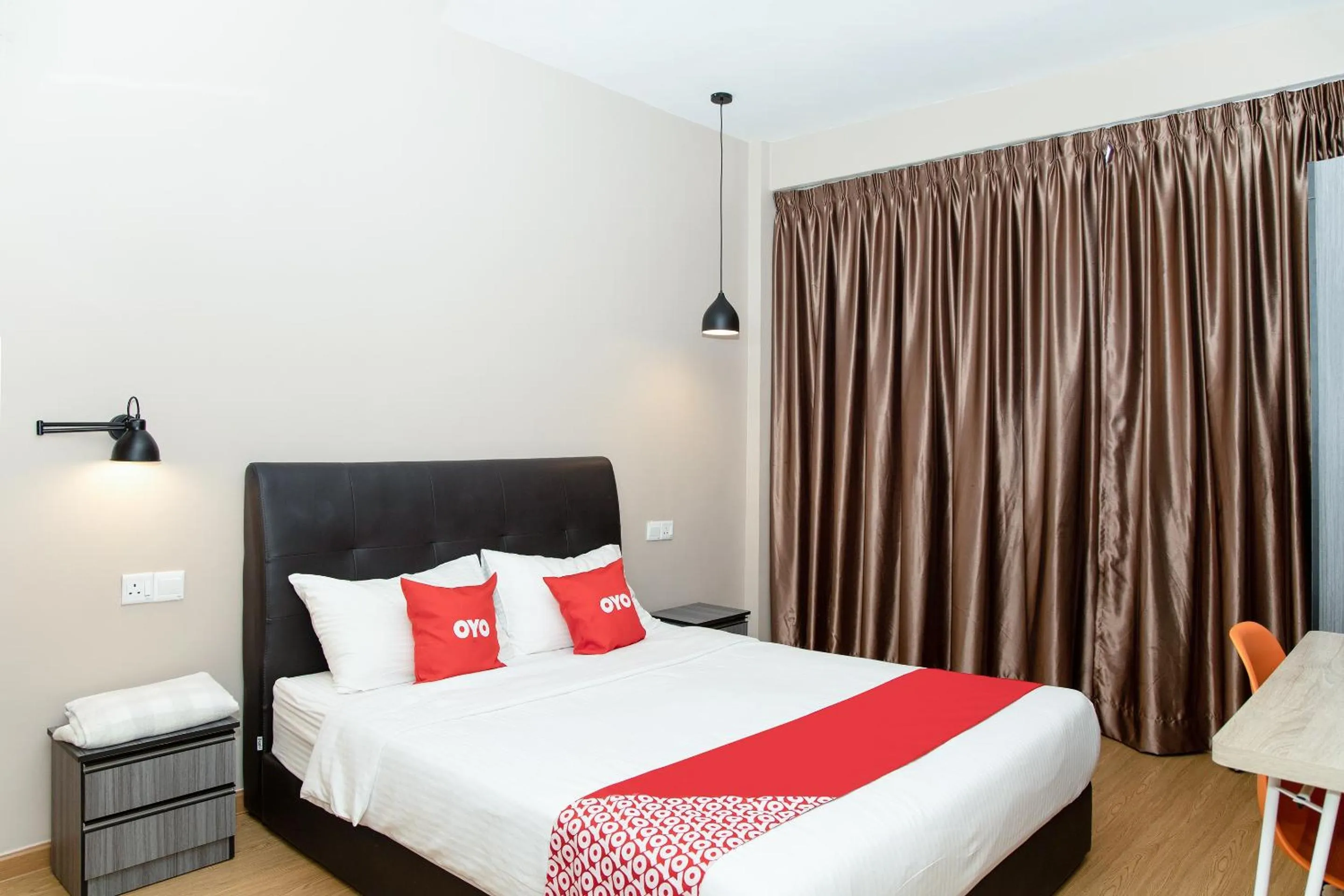 Bedroom, Bed in Capital O 90406 Mirani Hotel