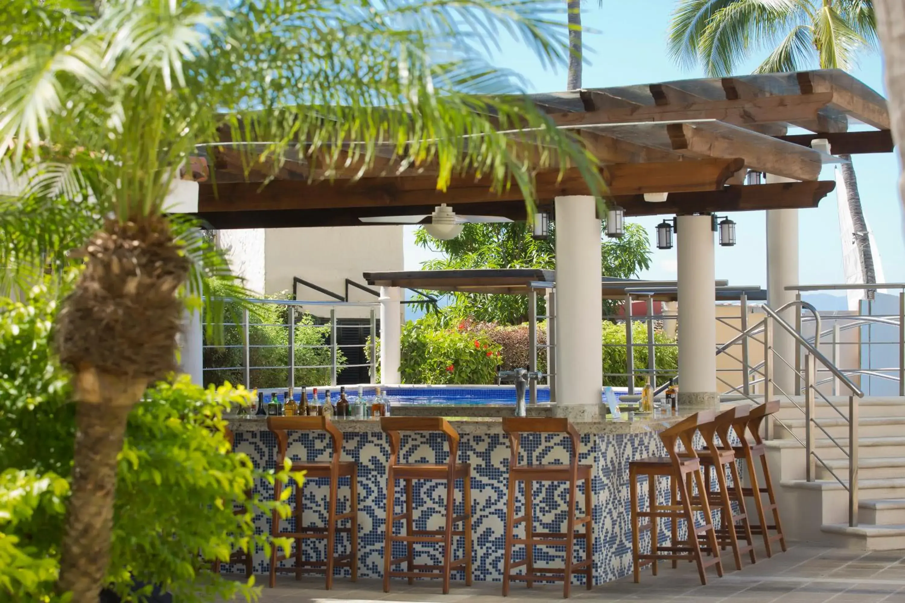 Lounge or bar in Crown Paradise Golden All Inclusive Resort - Adults Only Lounge or bar in Crown Paradise Golden All Inclusive Resort - Adults Only