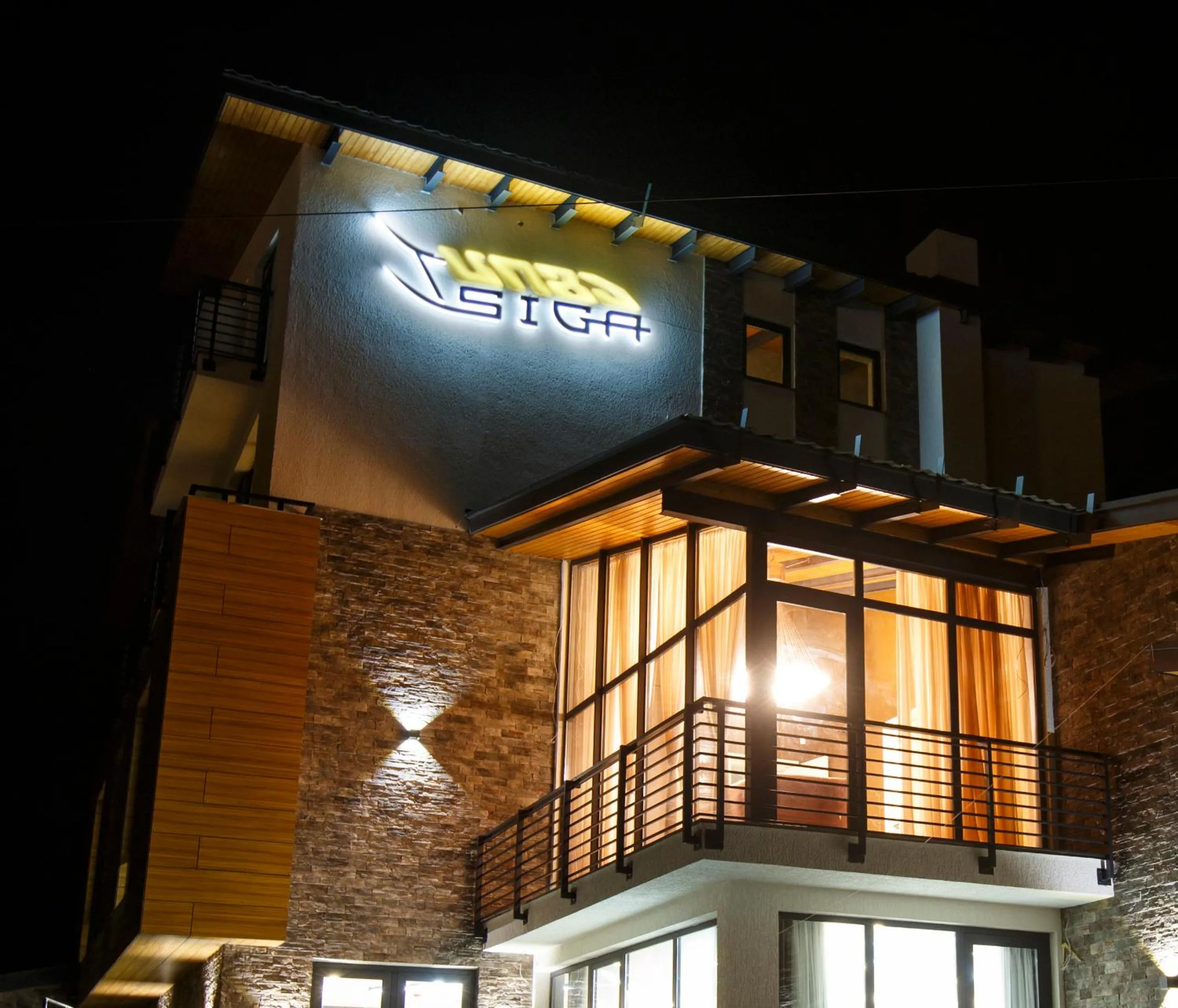 Facade/entrance in Hotel Tsiga