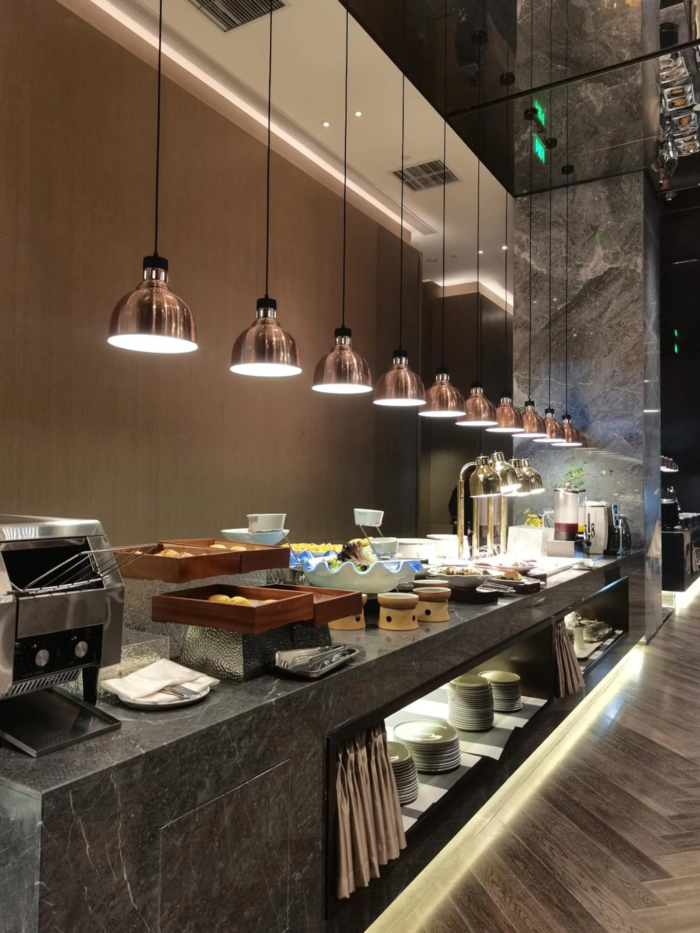 Restaurant/places to eat in Leeden Hotel Hangzhou