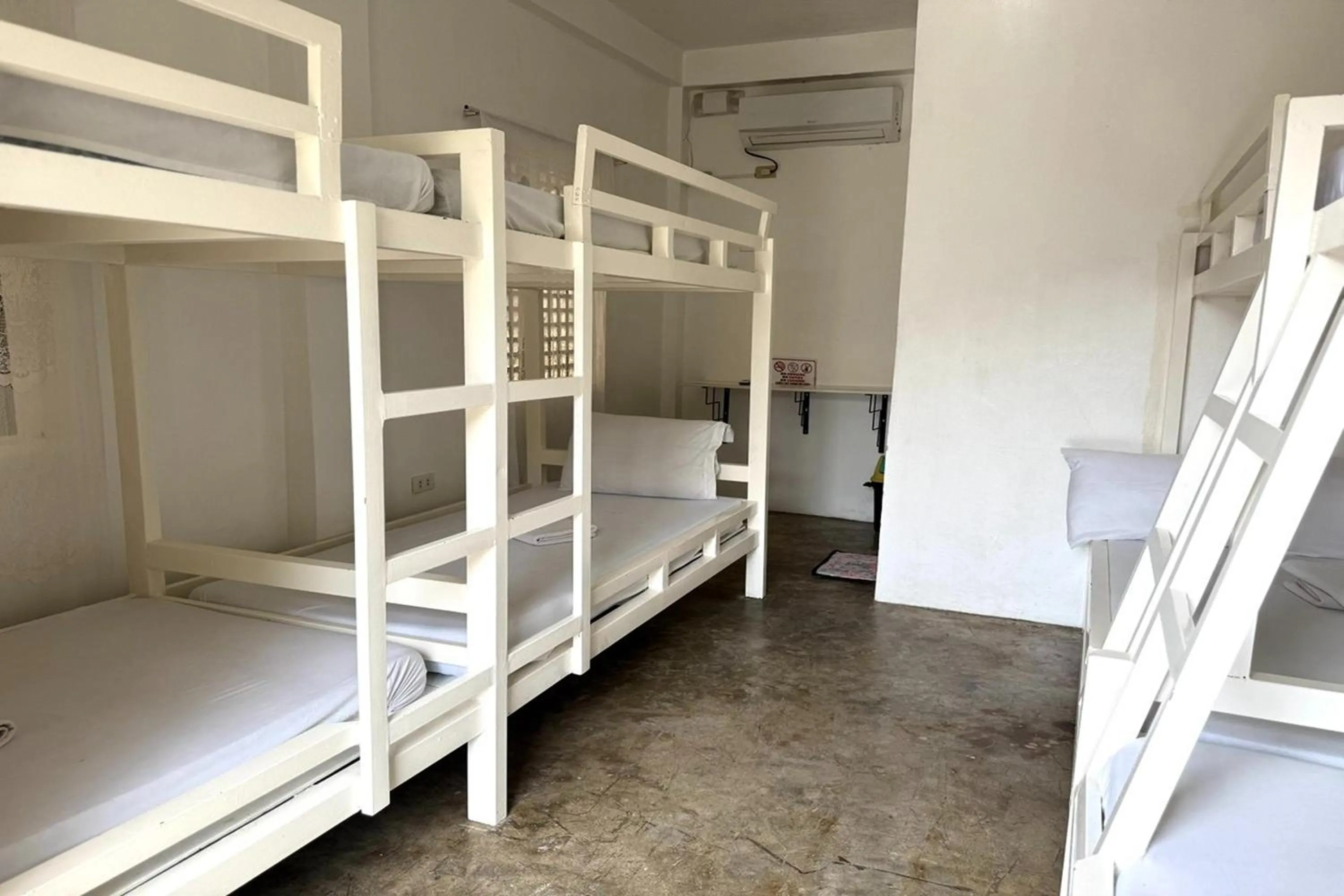 Bed in Camp Saint John Hotel La Union