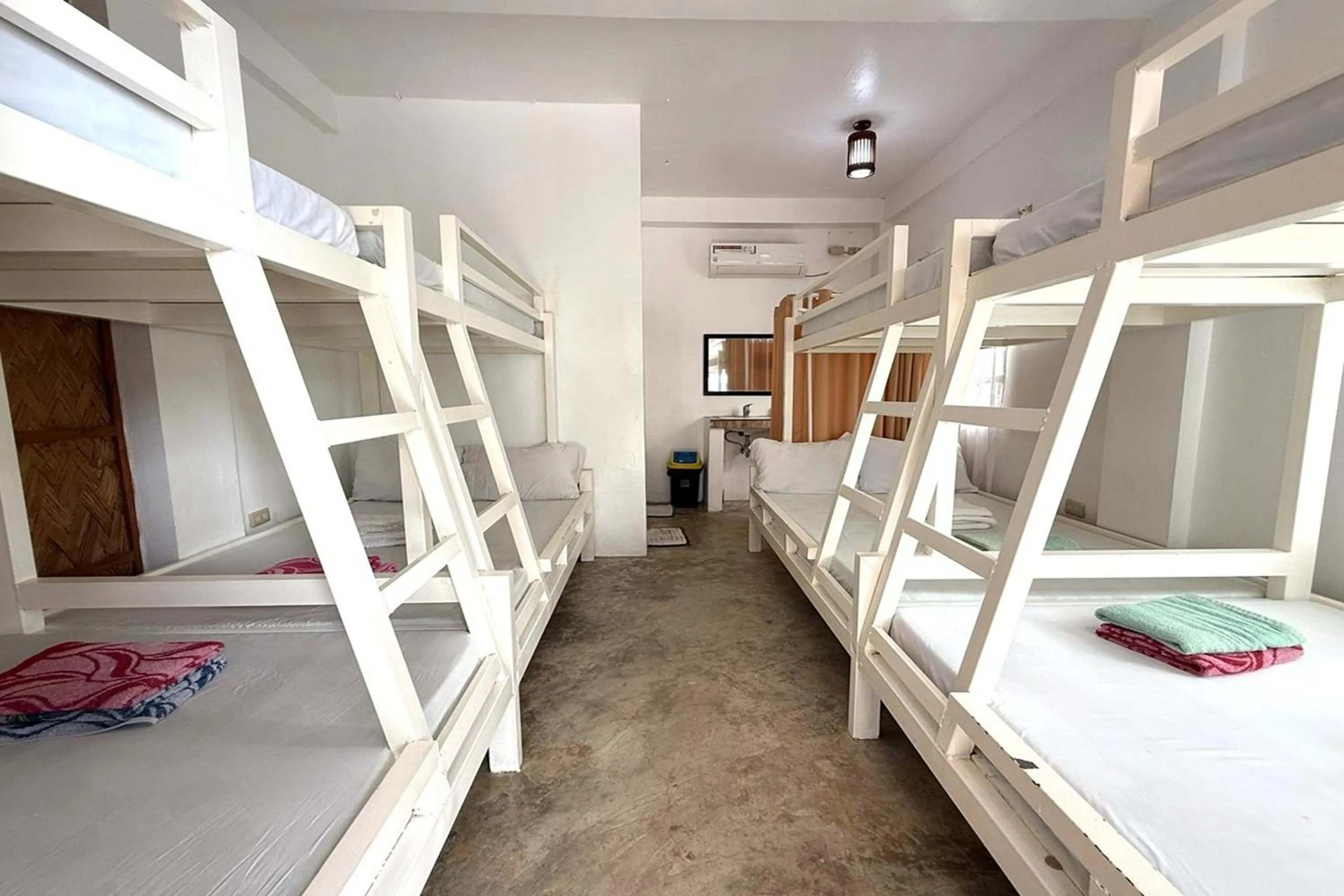 Bed in Camp Saint John Hotel La Union