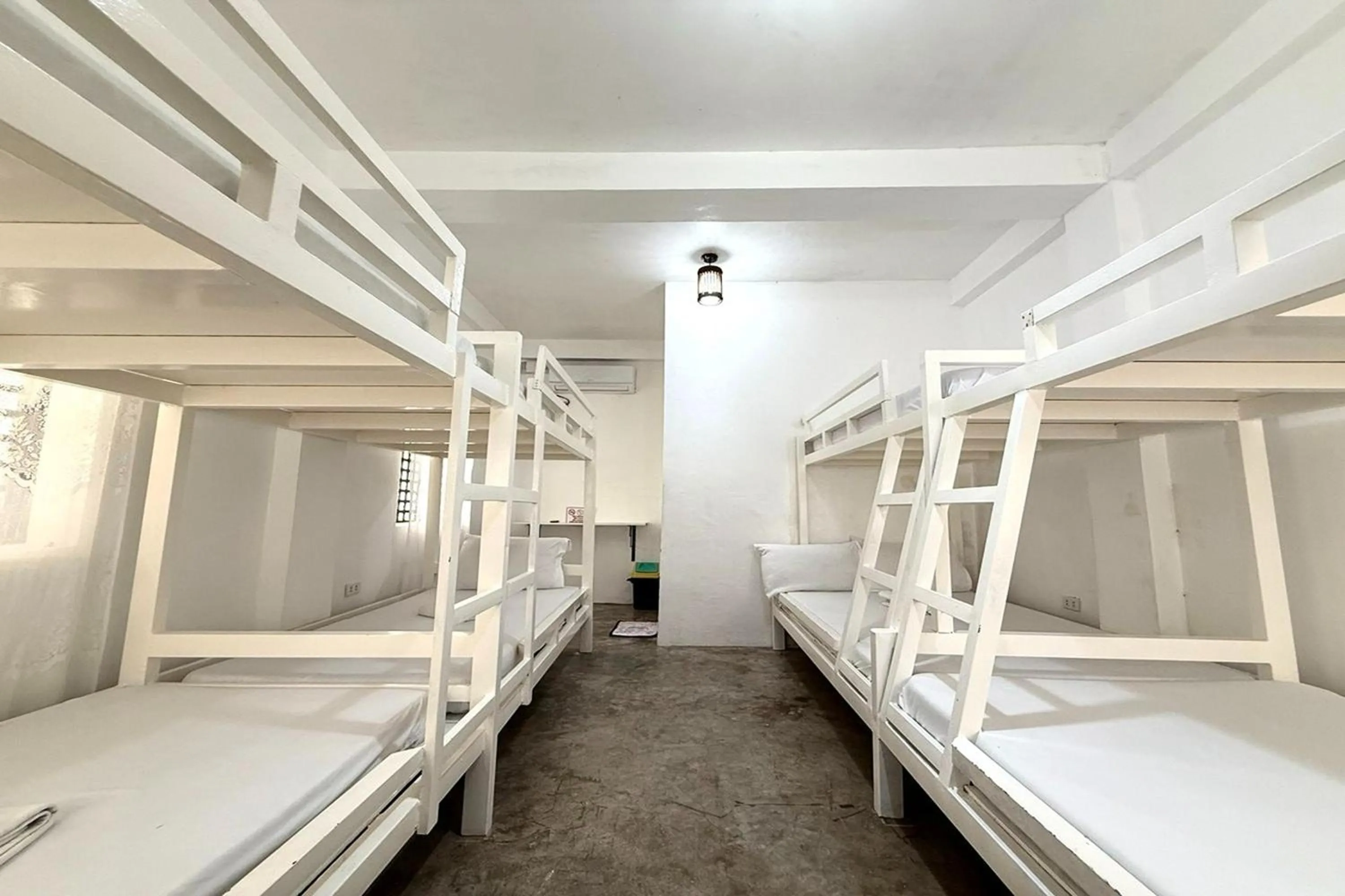 Bed in Camp Saint John Hotel La Union