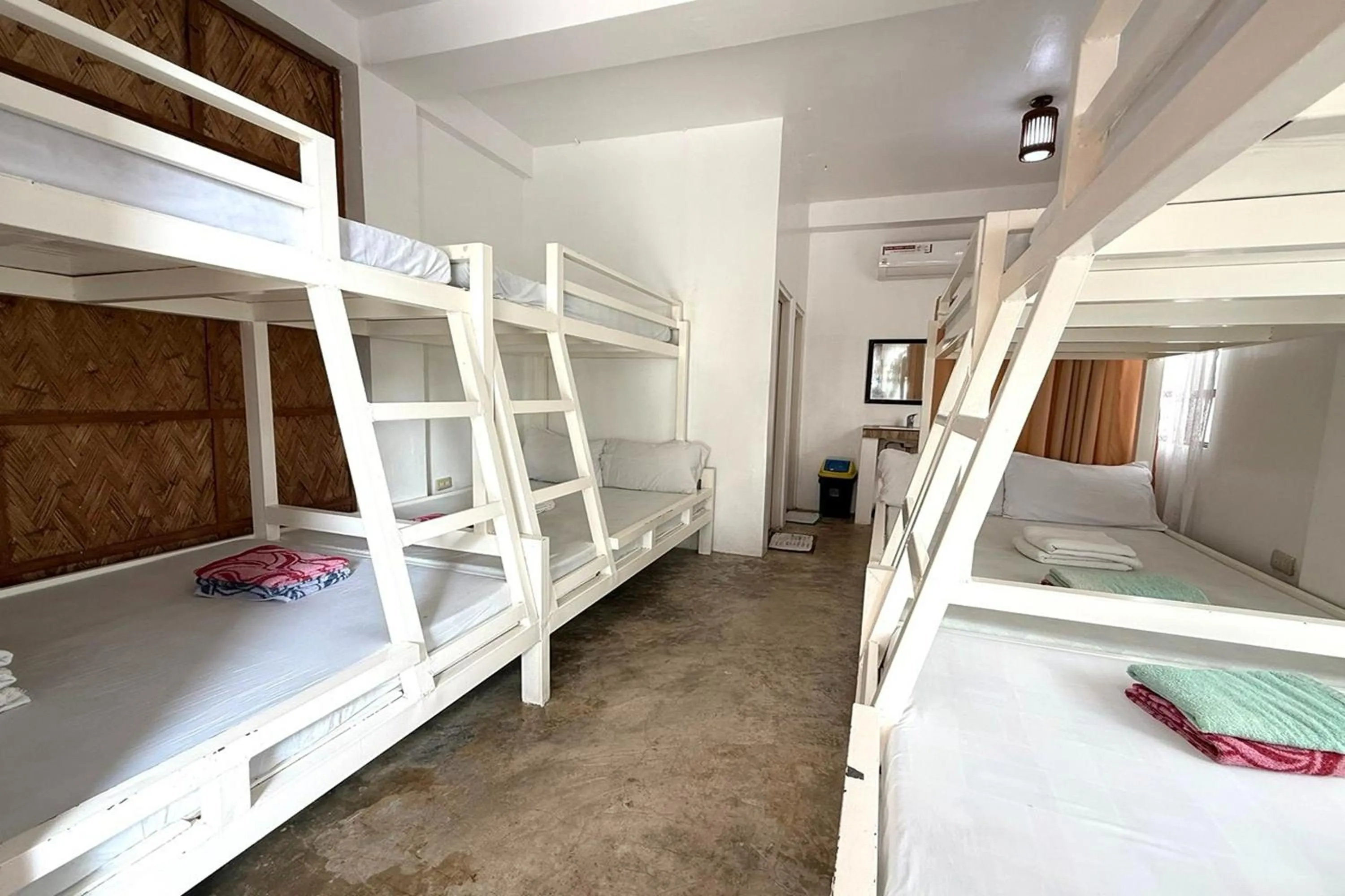 Bed in Camp Saint John Hotel La Union