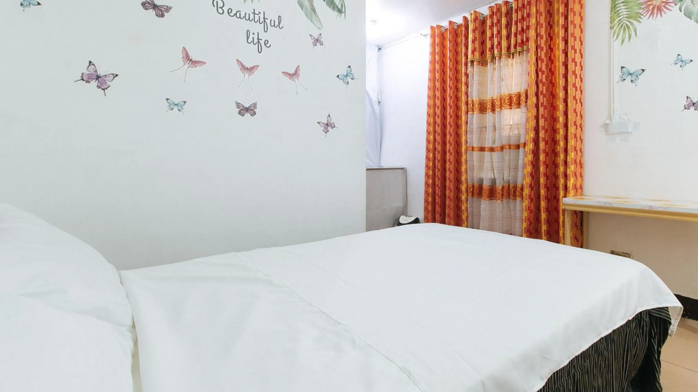 Photo of the whole room, Bed in Cristian Jay Dormitory by RedDoorz