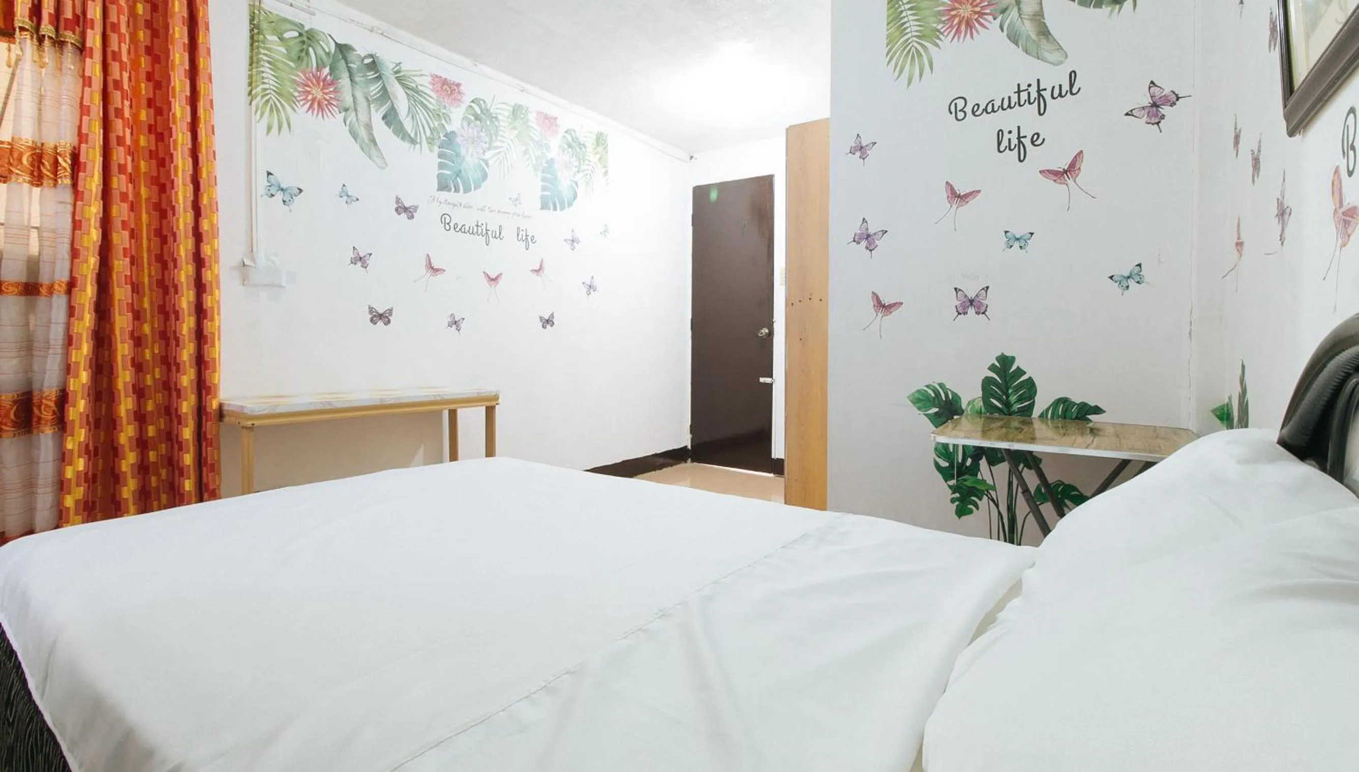 Bedroom, Bed in Cristian Jay Dormitory by RedDoorz