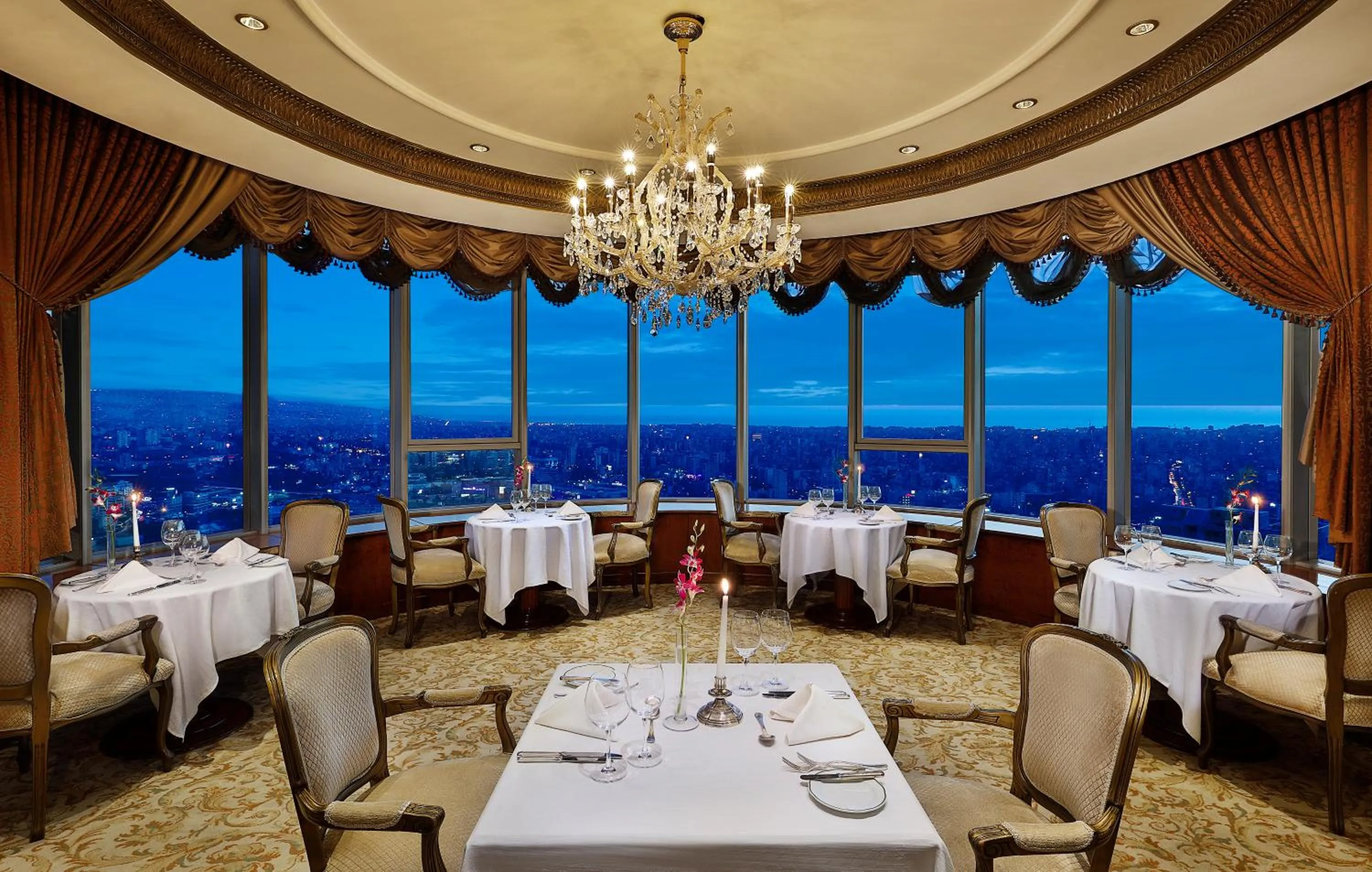 Restaurant/places to eat in Al Habtoor Grand Beirut
