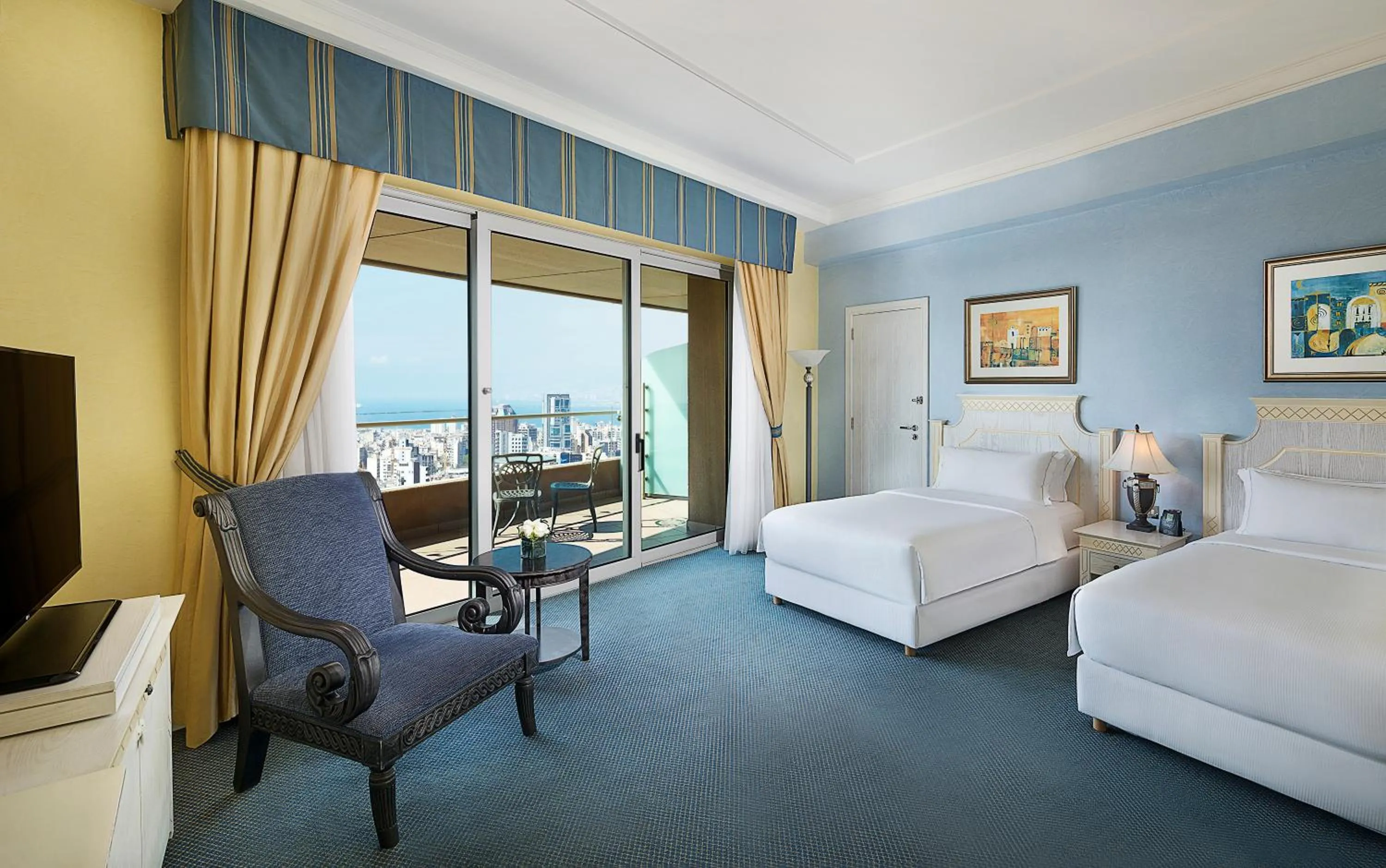 TV and multimedia, Bed in Al Habtoor Grand Beirut