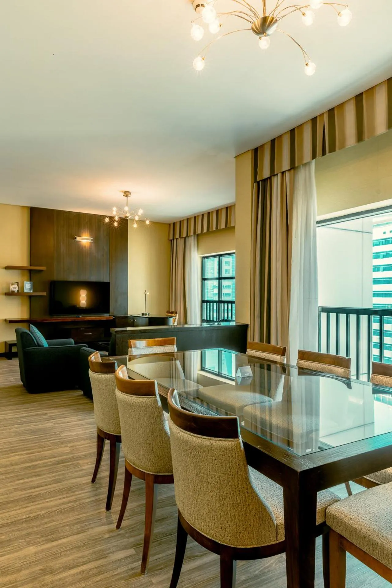 Living room in TIME Oak Hotel & Suites