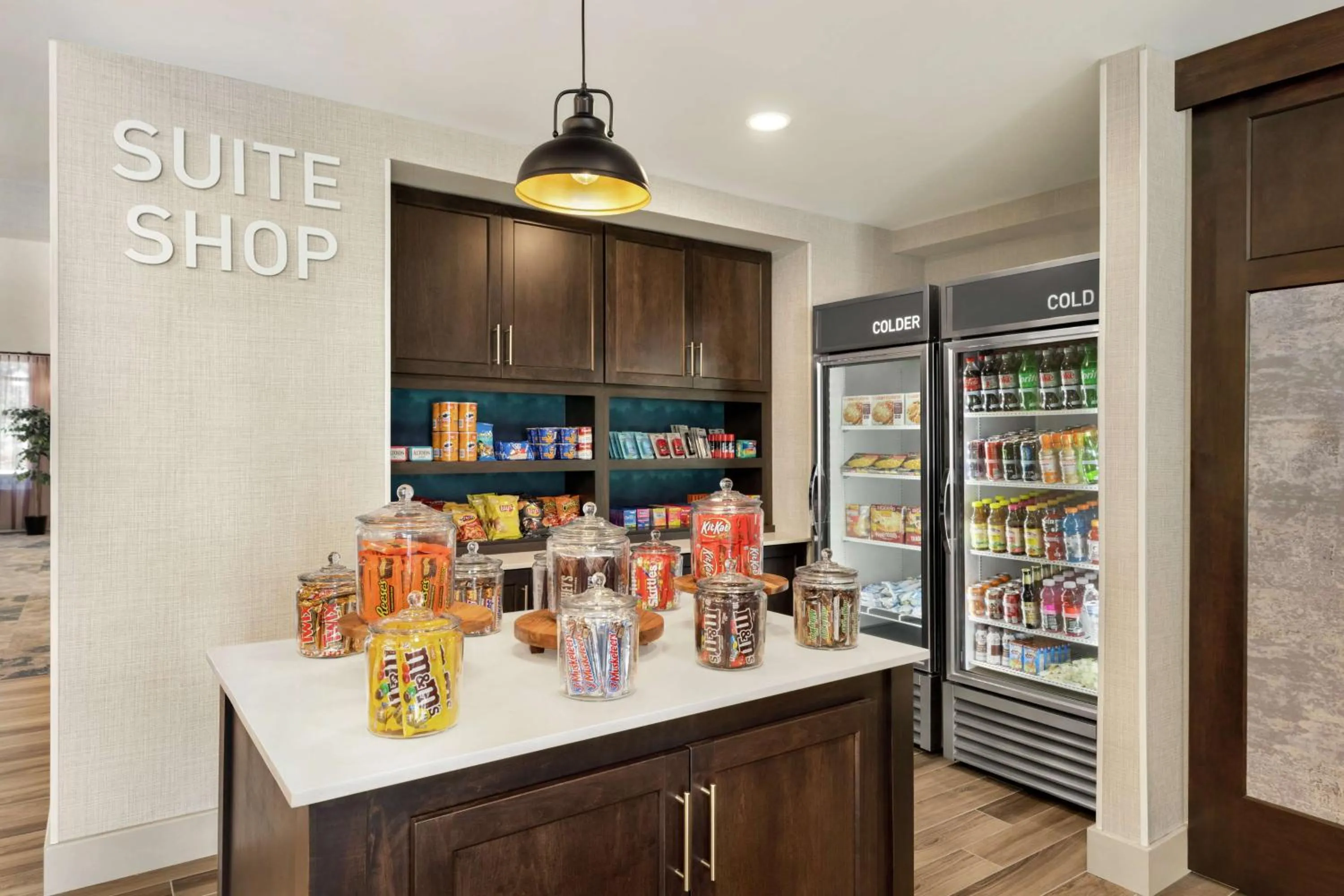 Restaurant/places to eat in Homewood Suites By Hilton Carlisle