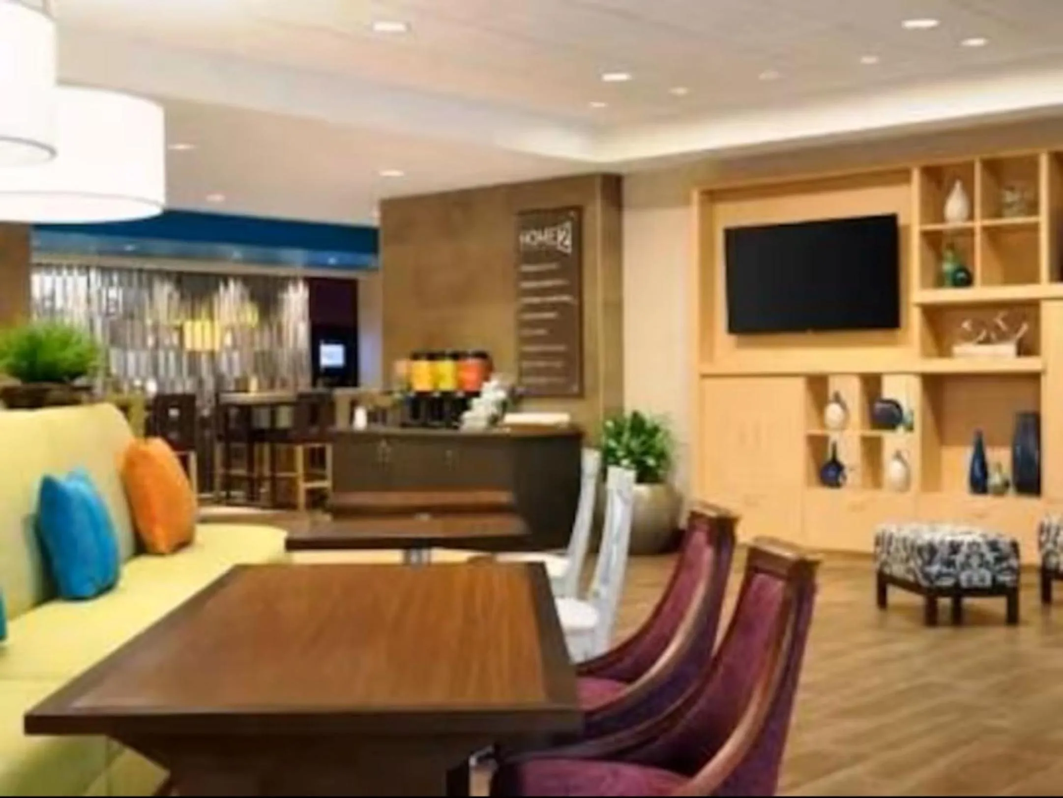 Lounge or bar in Home2 Suites By Hilton Hayward