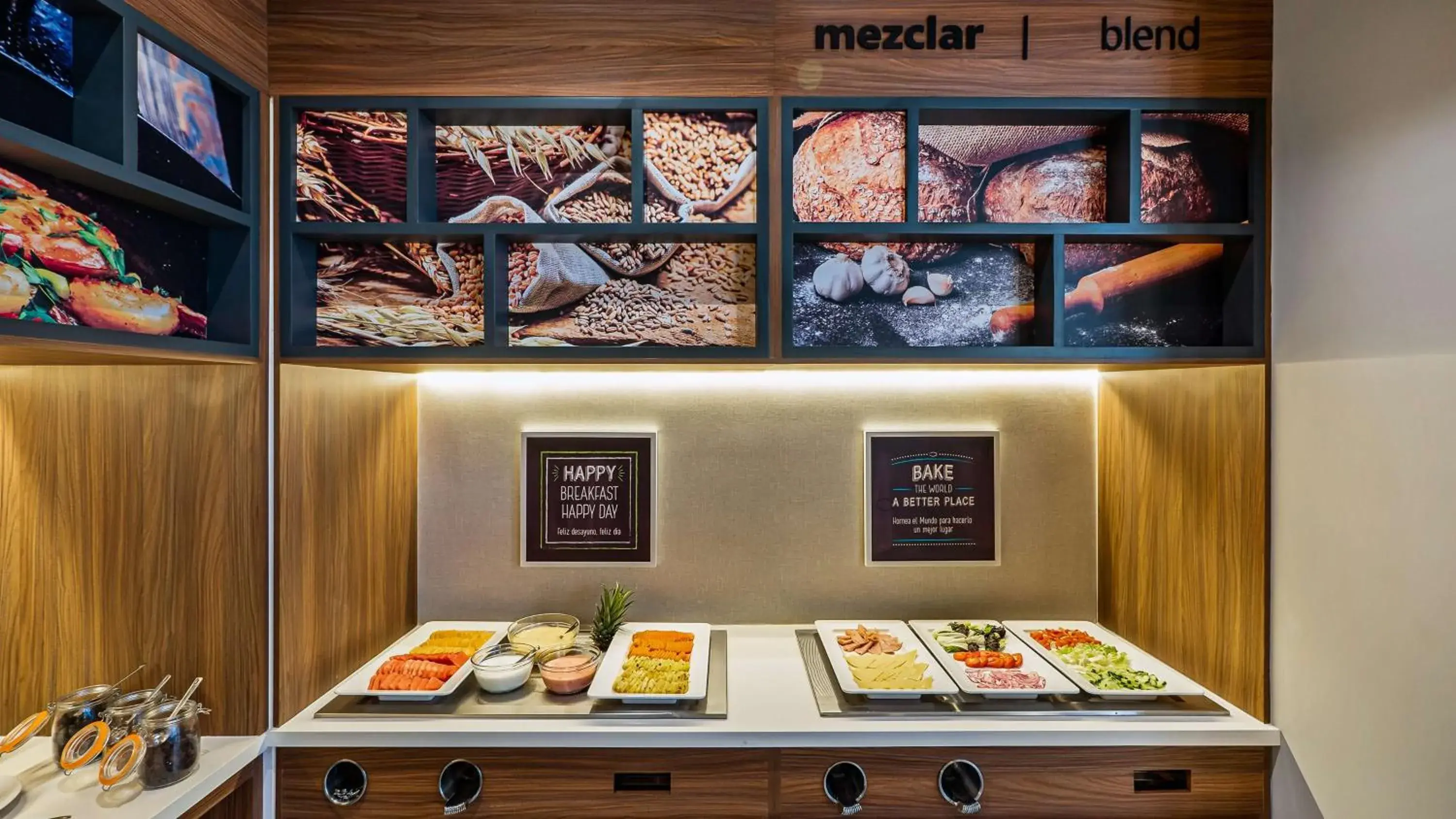 Breakfast in Hampton Inn By Hilton Nuevo Vallarta Breakfast in Hampton Inn By Hilton Nuevo Vallarta