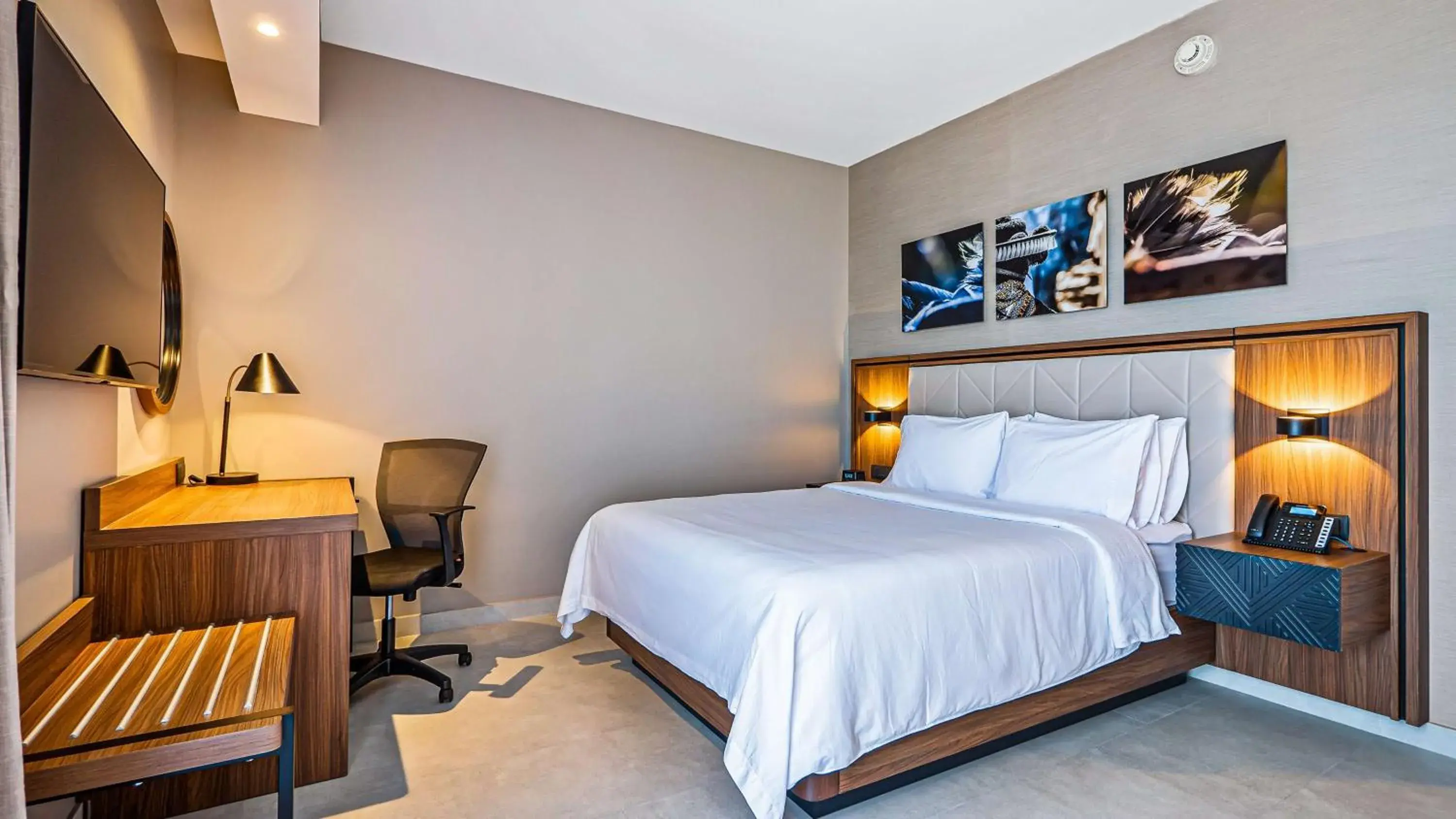 Bedroom, Bed in Hampton Inn By Hilton Nuevo Vallarta Bedroom, Bed in Hampton Inn By Hilton Nuevo Vallarta