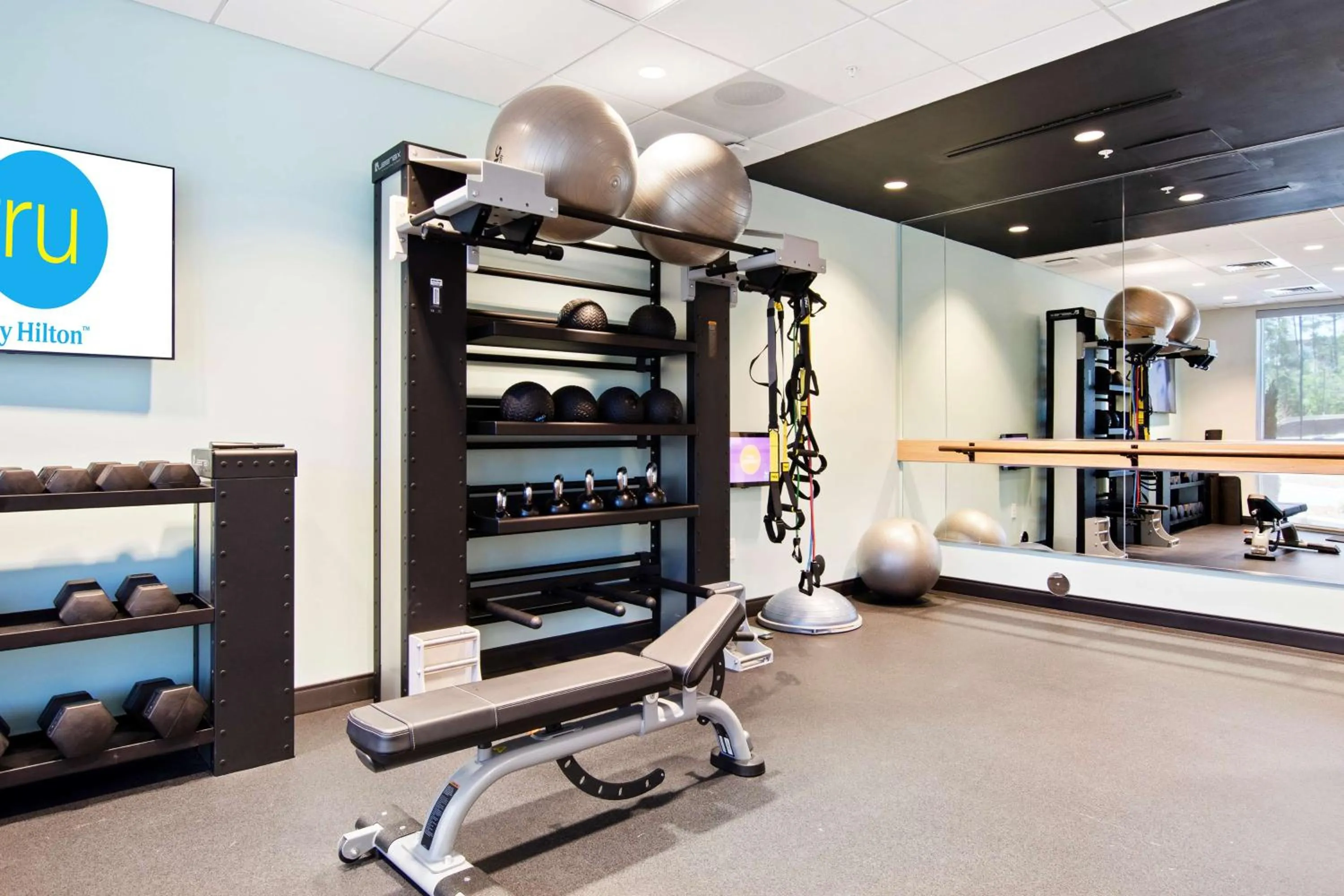 Fitness centre/facilities in Tru By Hilton Chapel Hill