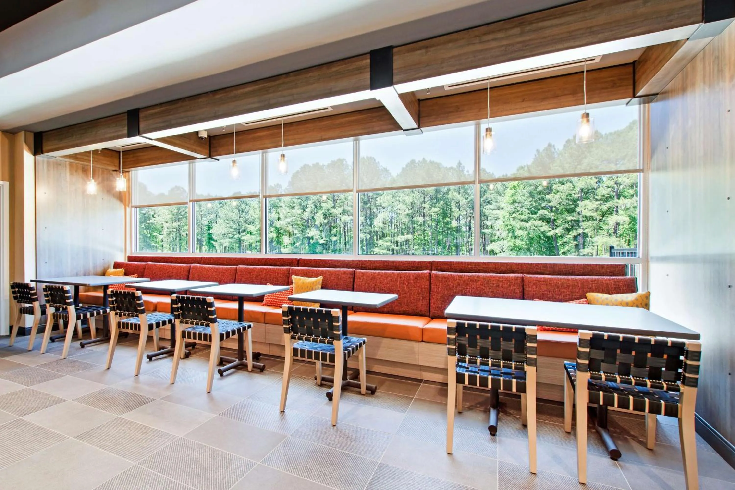 Breakfast in Tru By Hilton Chapel Hill