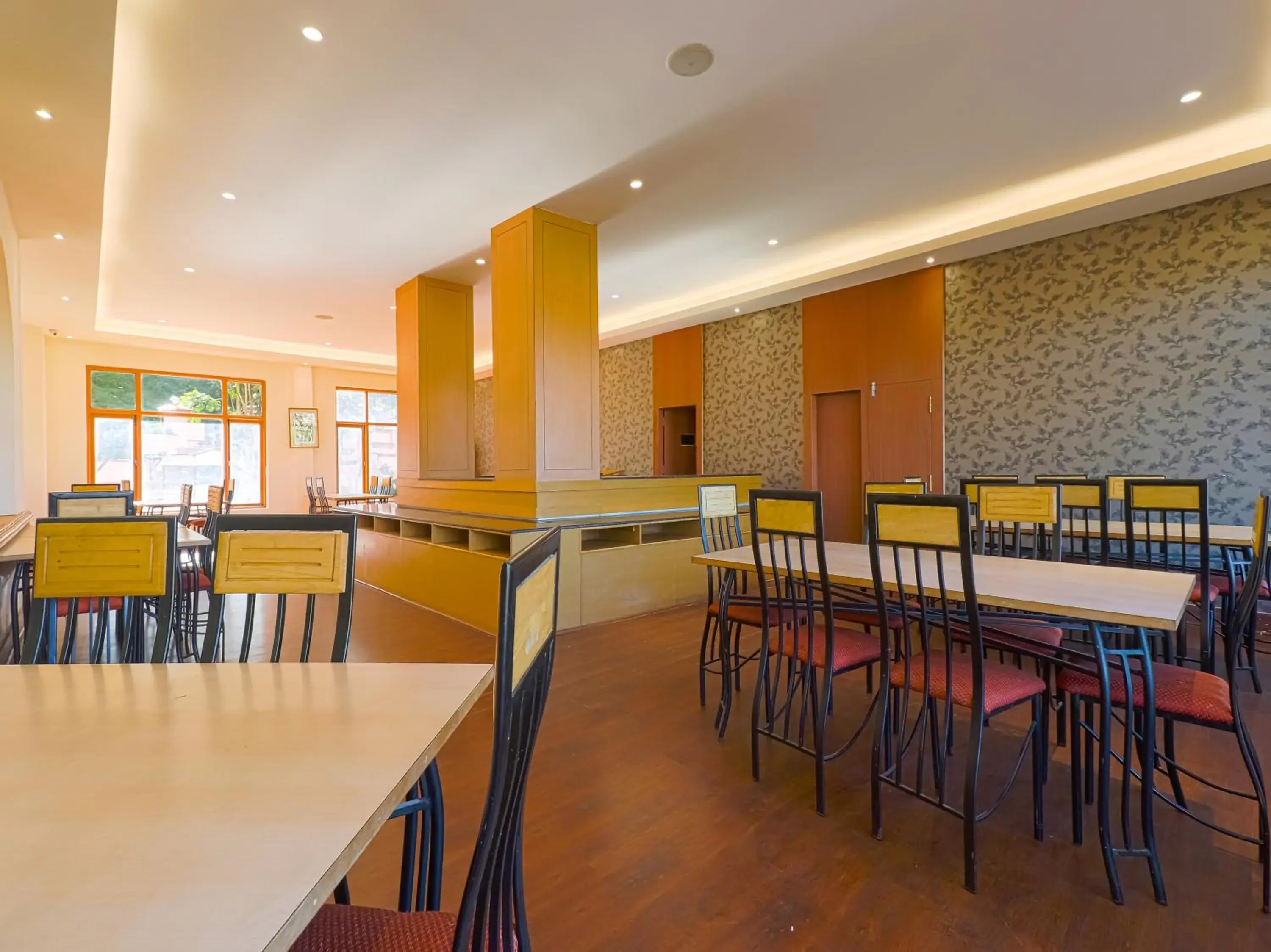 Restaurant/places to eat in The Byke Sunshine Grand Restaurant/places to eat in The Byke Sunshine Grand