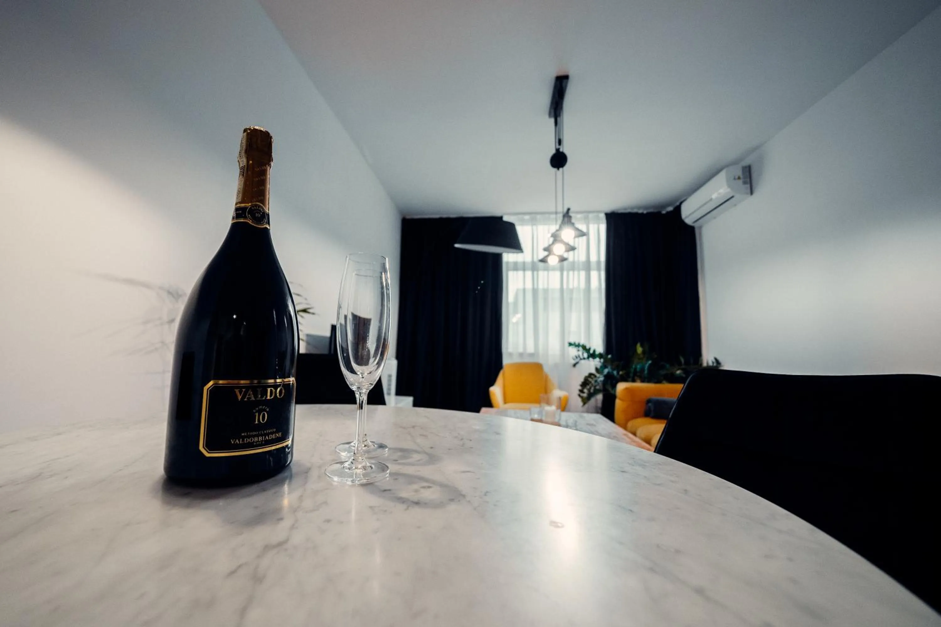 Food and drinks in TIFFANY Apartment Hotel