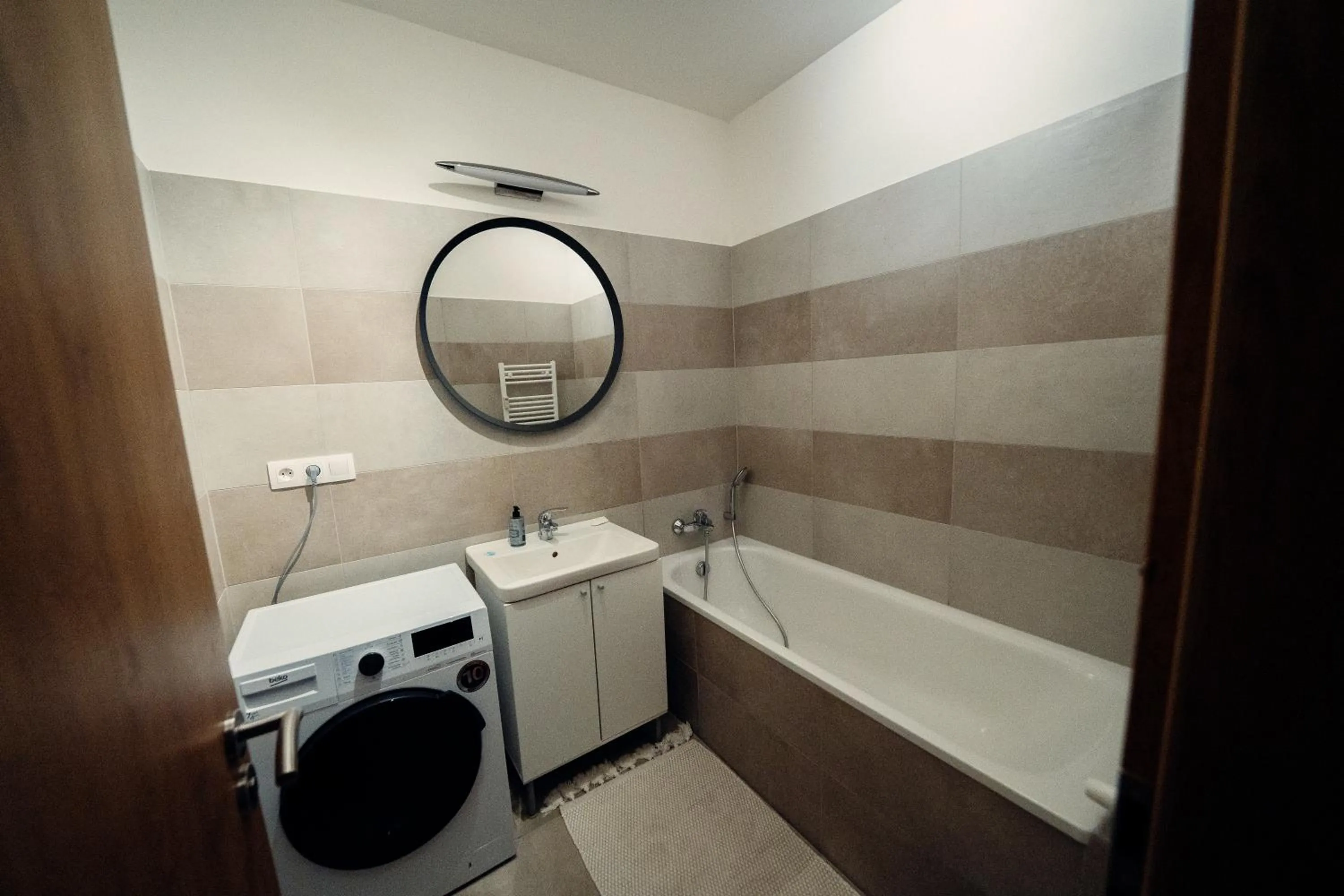 Bathroom in TIFFANY Apartment Hotel