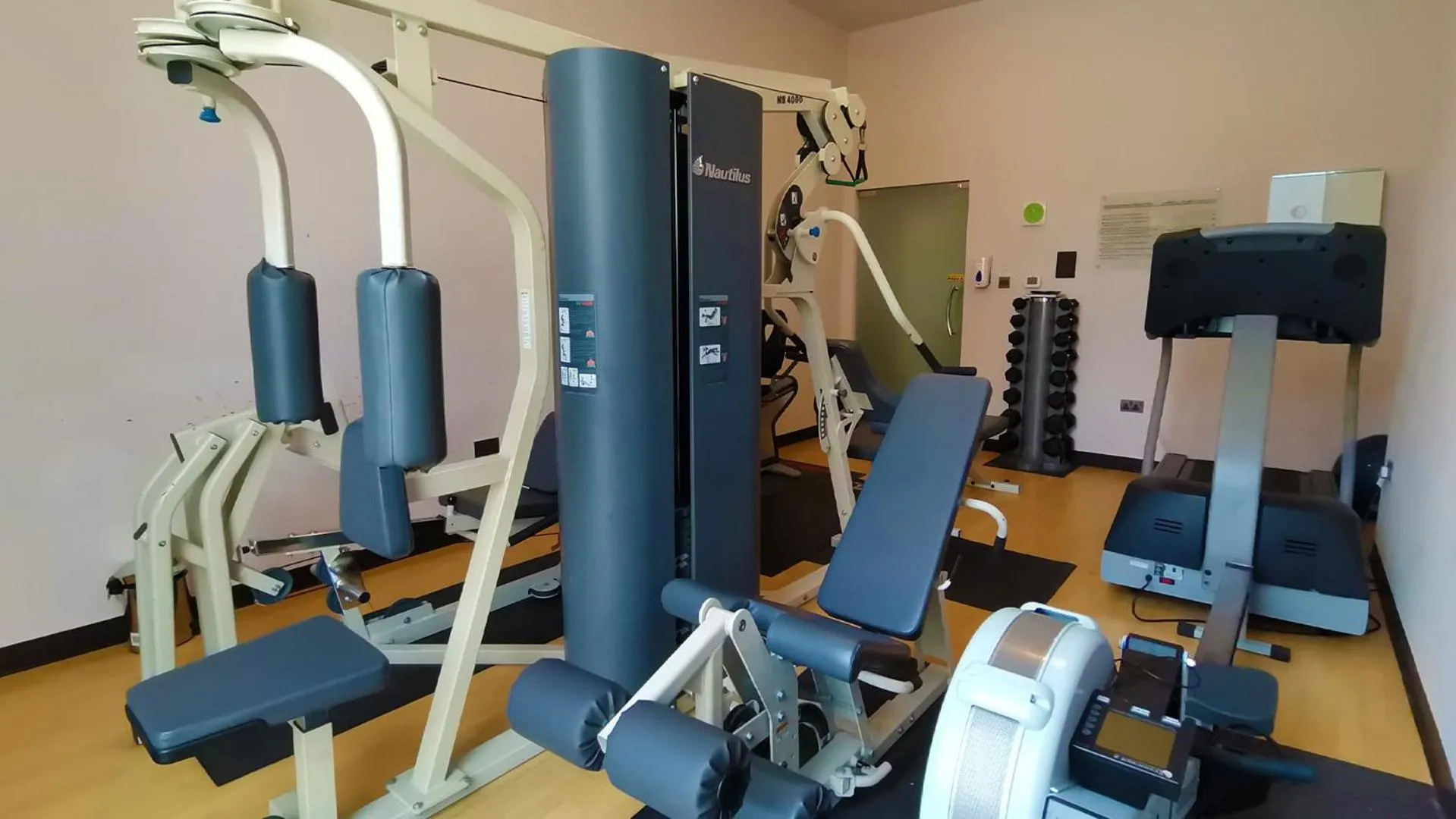 Signature Hotel Apartments and Spa