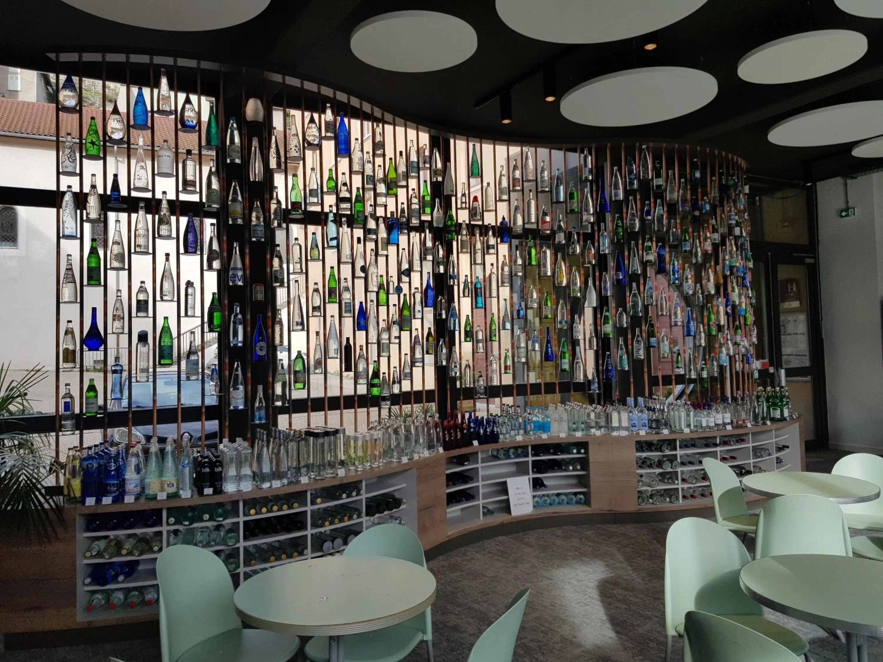 Entertainment in Hôtel du Musée de l'Eau