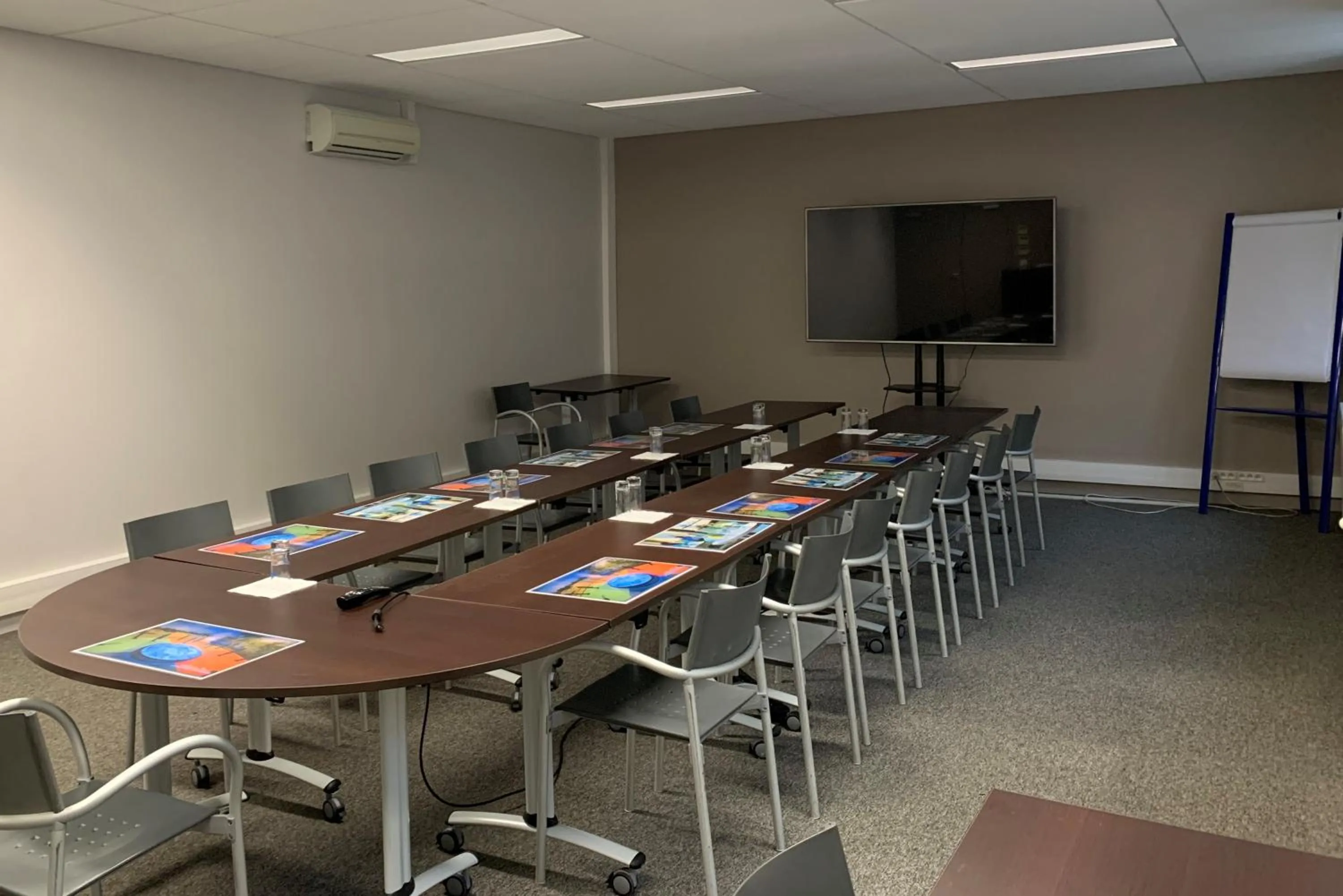 Meeting/conference room in Hôtel du Musée de l'Eau